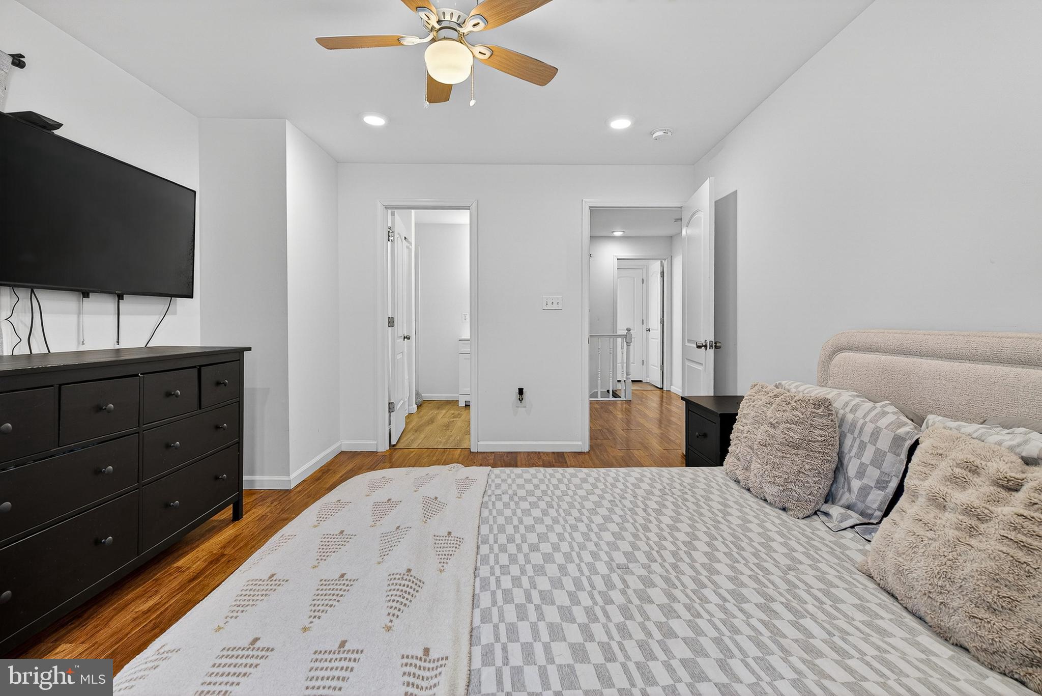 EDGEMERE/SPARROWS POINT - Residential