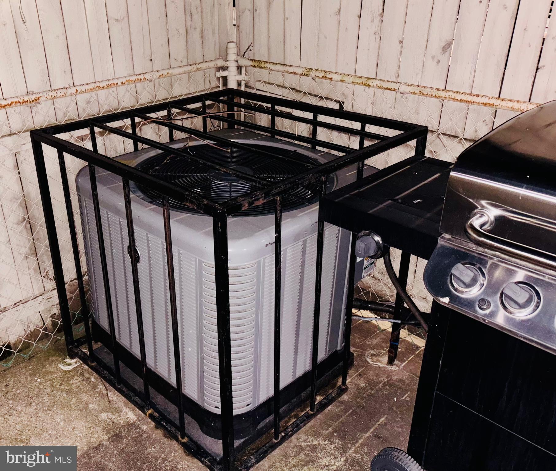 MILL HILL - Residential