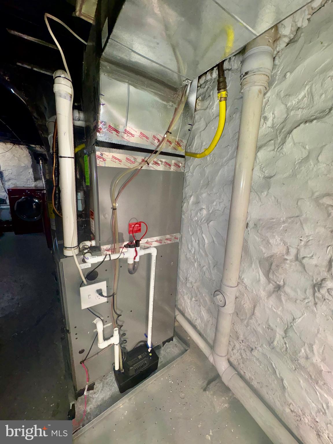 MILL HILL - Residential