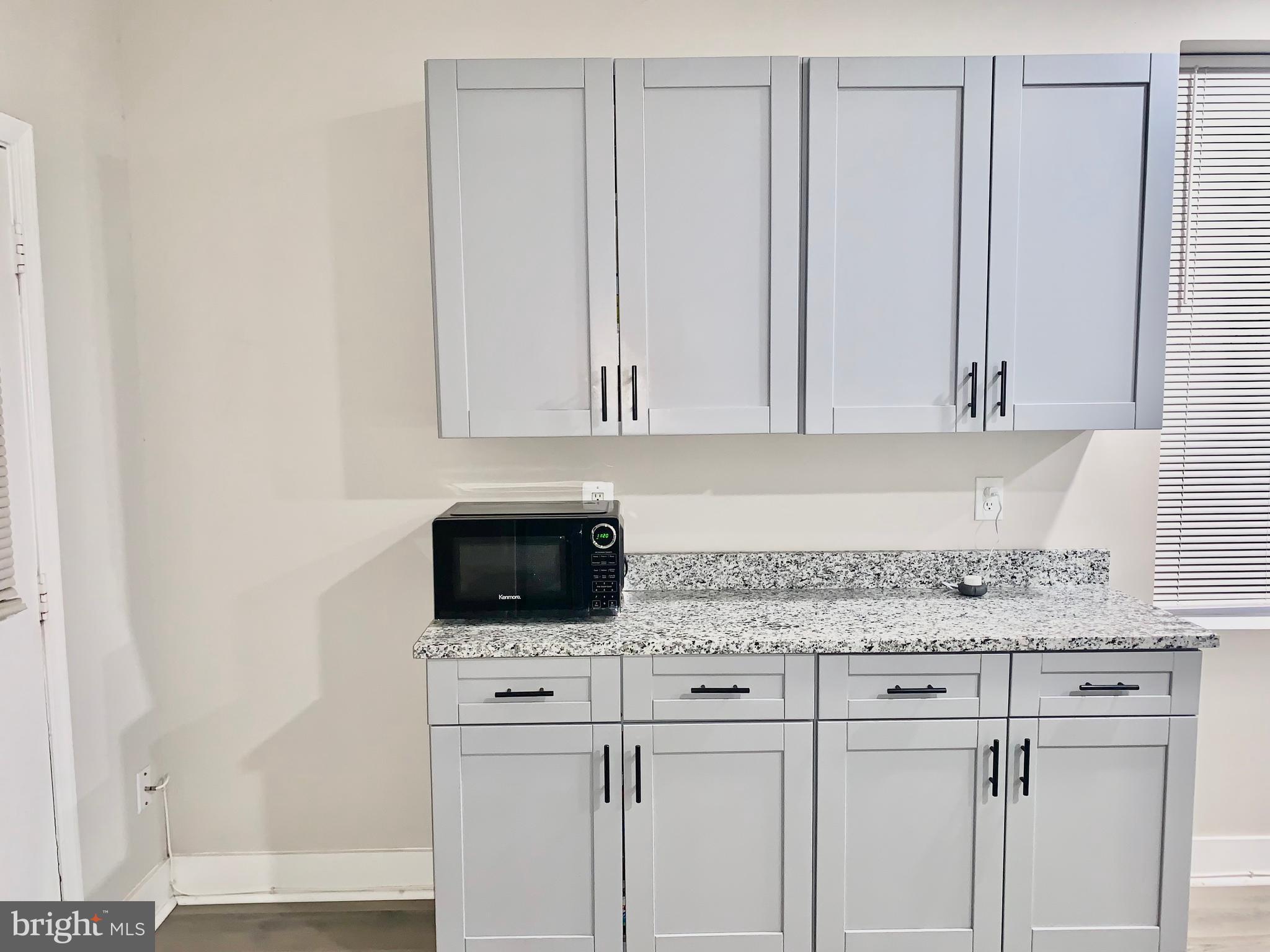 MILL HILL - Residential