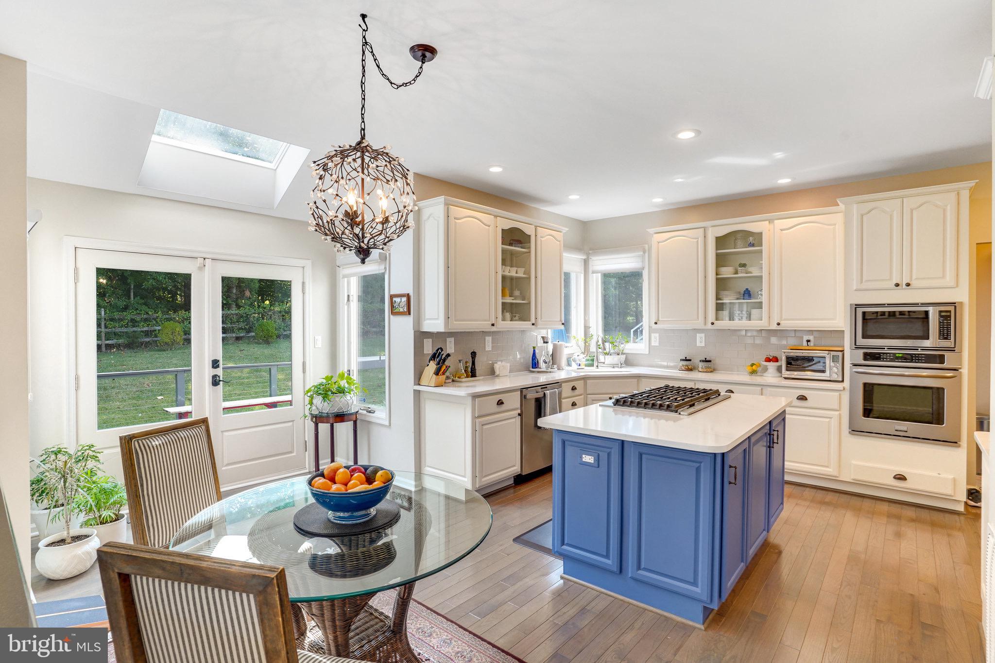 POTOMAC WOODS - Residential Lease