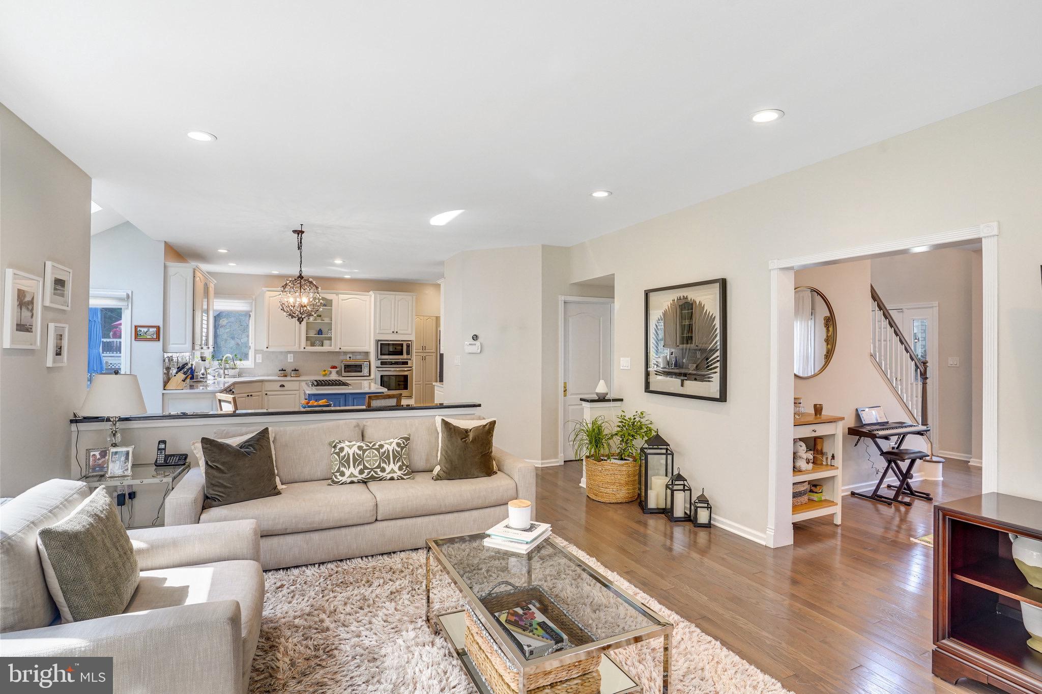 POTOMAC WOODS - Residential Lease