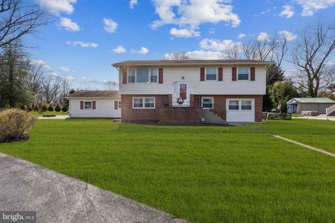 Homes For Sale - 68 S Tilbury Road<br/> SALEM, NJ 08079