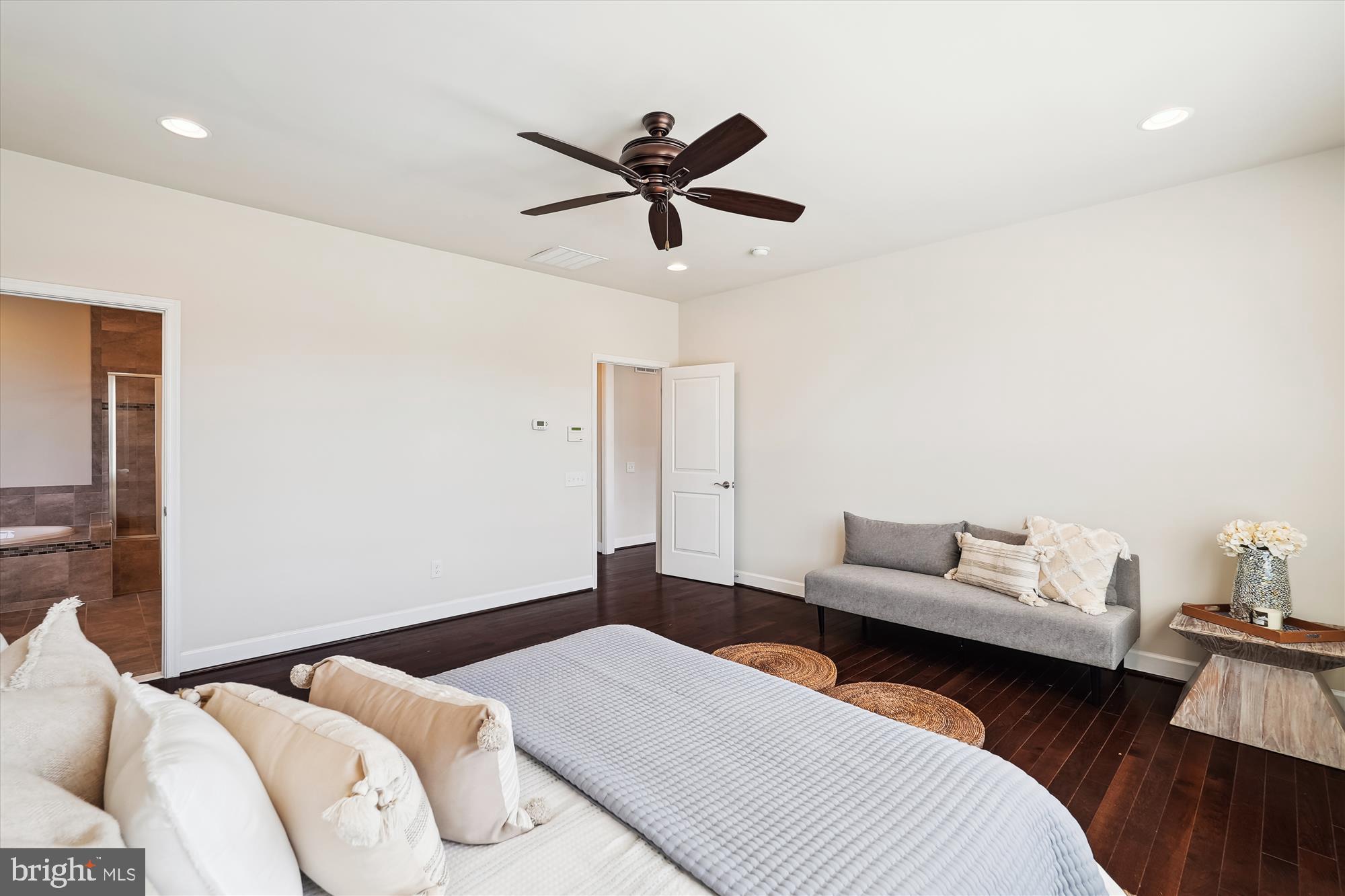 GROVE AT WILLOWSFORD - Residential