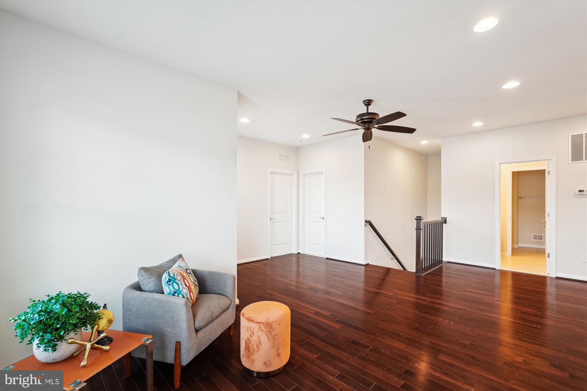 GROVE AT WILLOWSFORD - Residential