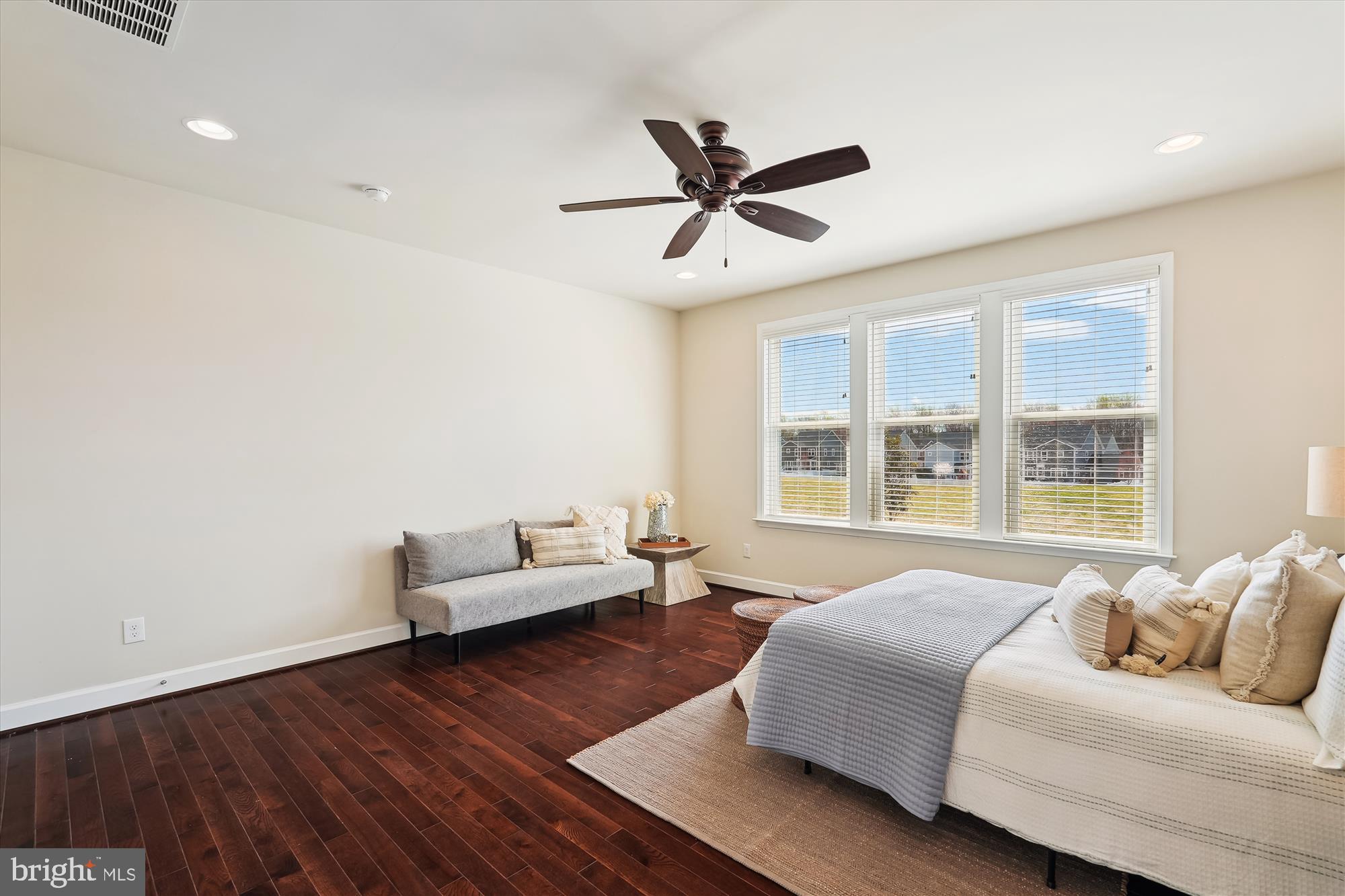 GROVE AT WILLOWSFORD - Residential