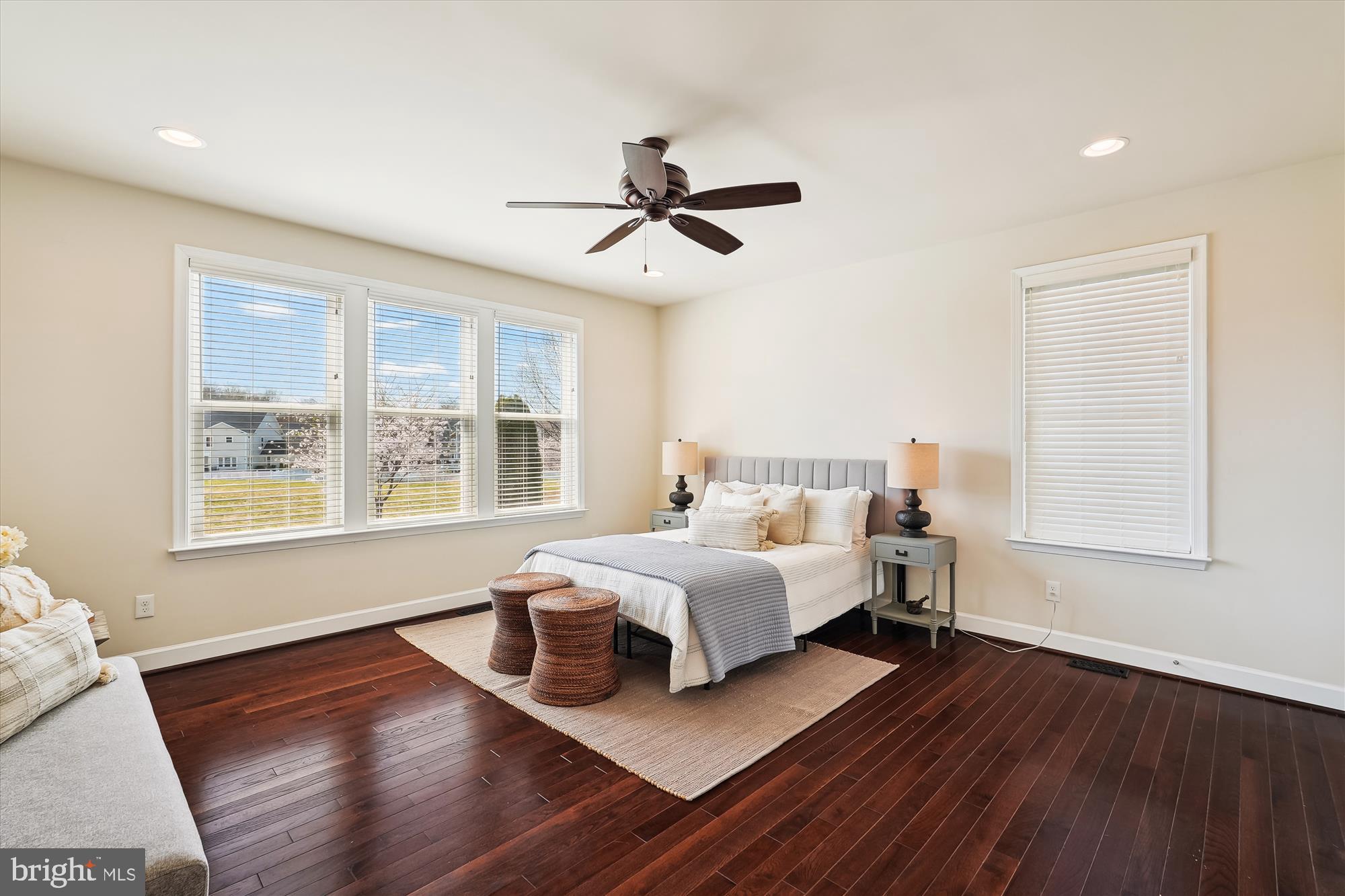 GROVE AT WILLOWSFORD - Residential