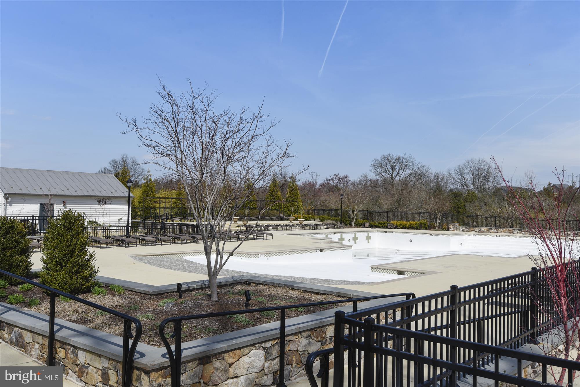 GROVE AT WILLOWSFORD - Residential