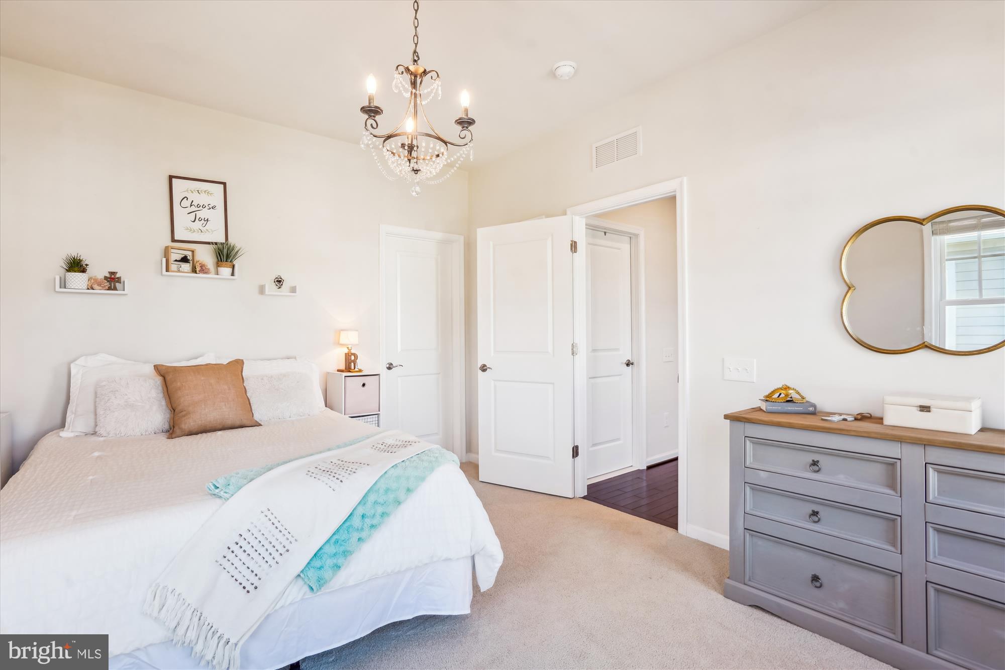 GROVE AT WILLOWSFORD - Residential