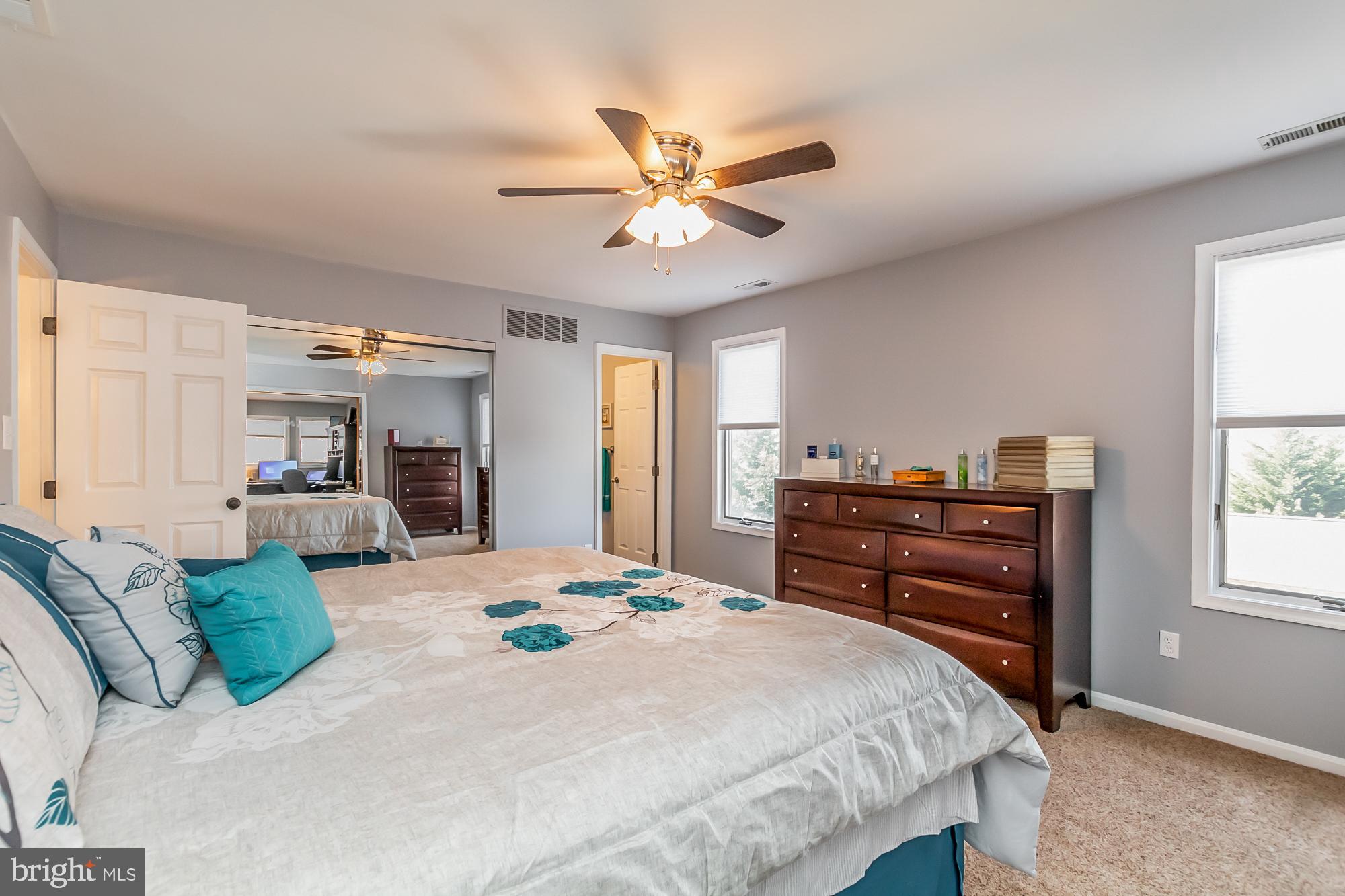 PARKVILLE - Residential