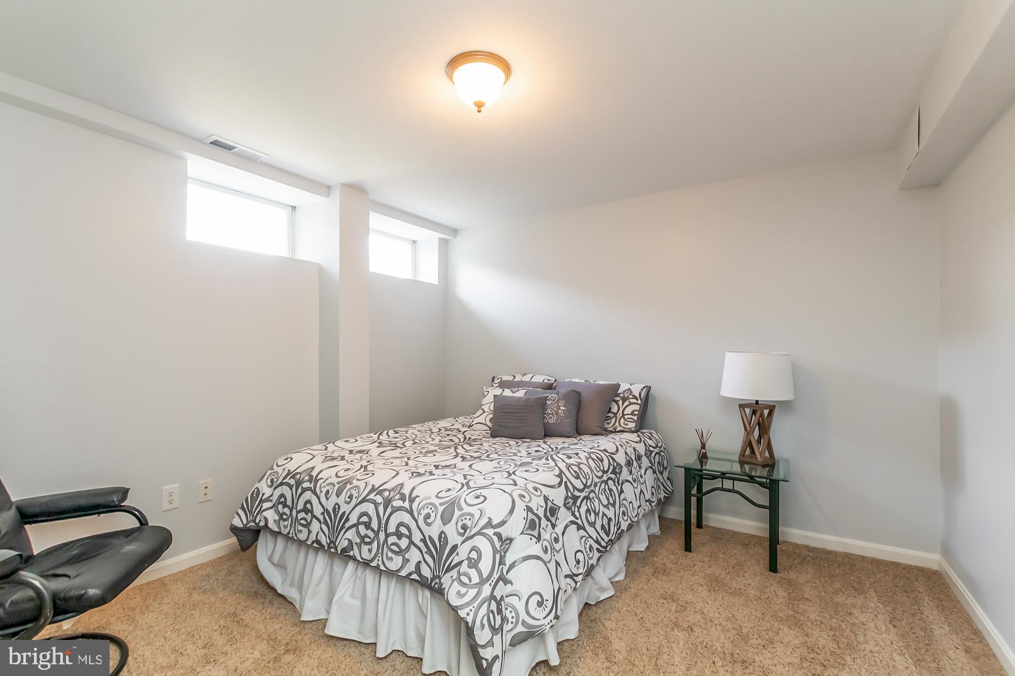 PARKVILLE - Residential