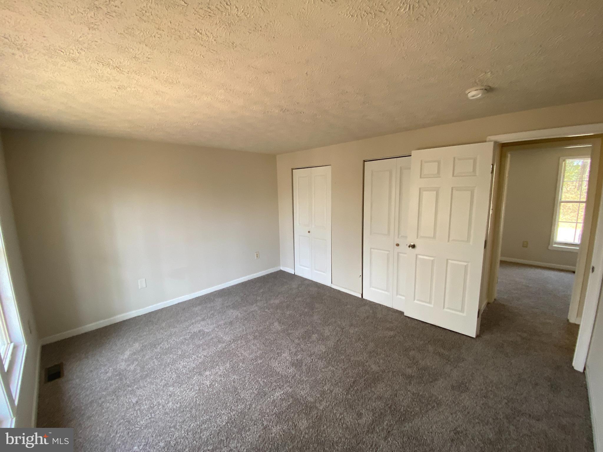 LAKE CAROLINE - Residential Lease