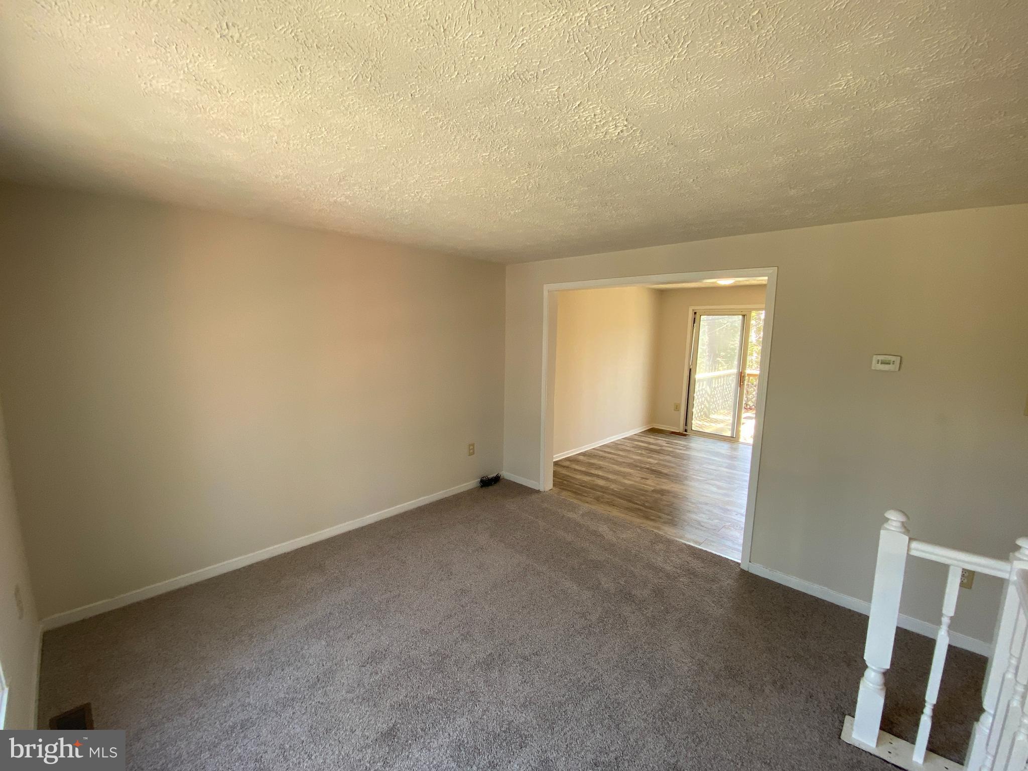 LAKE CAROLINE - Residential Lease