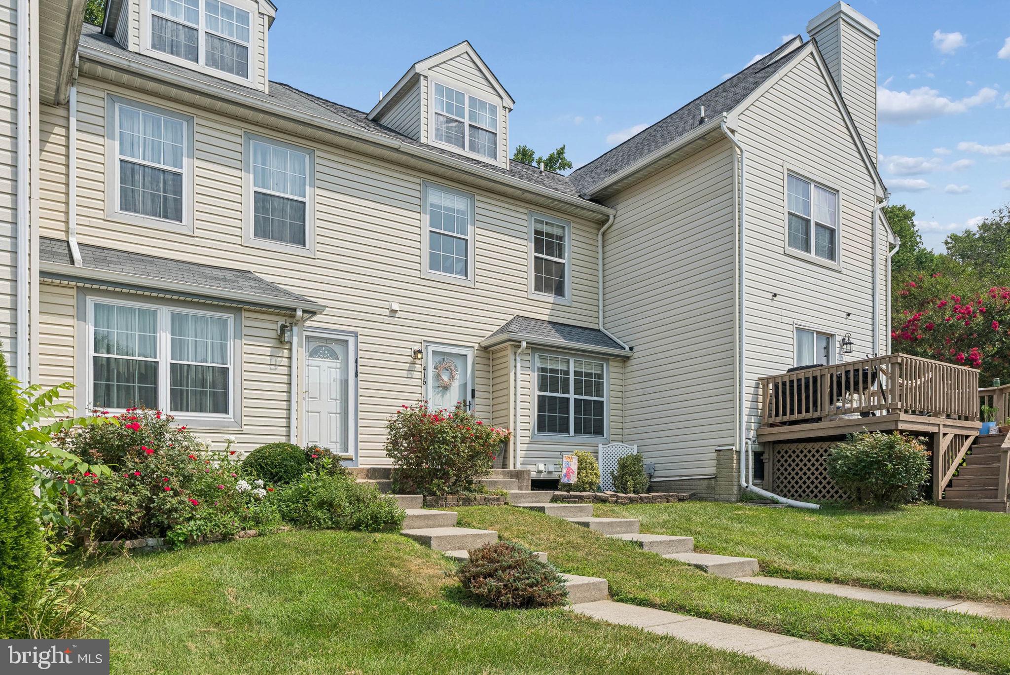 416 DARBY LANE