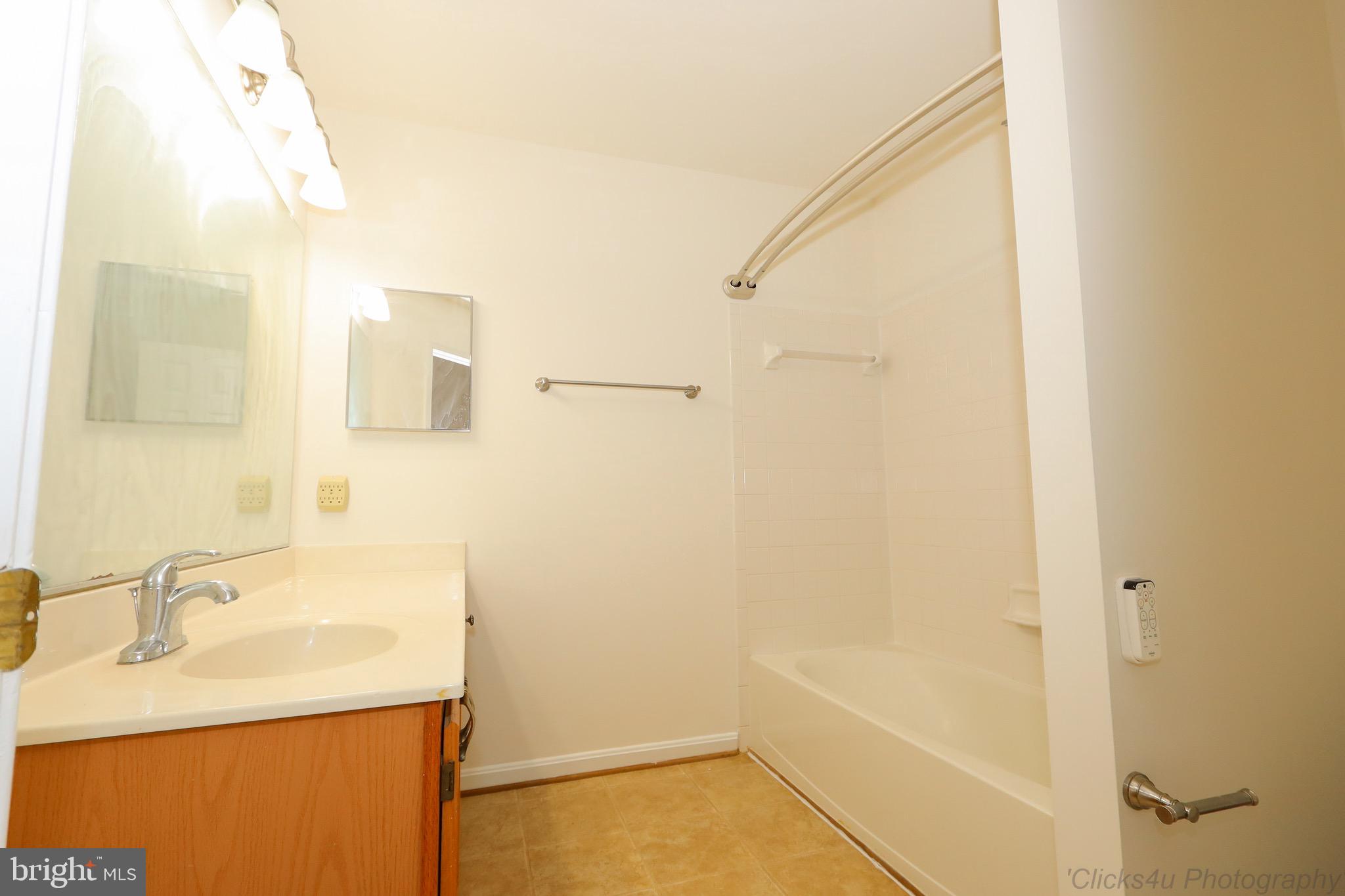 WALNEY VILLAGE - Residential