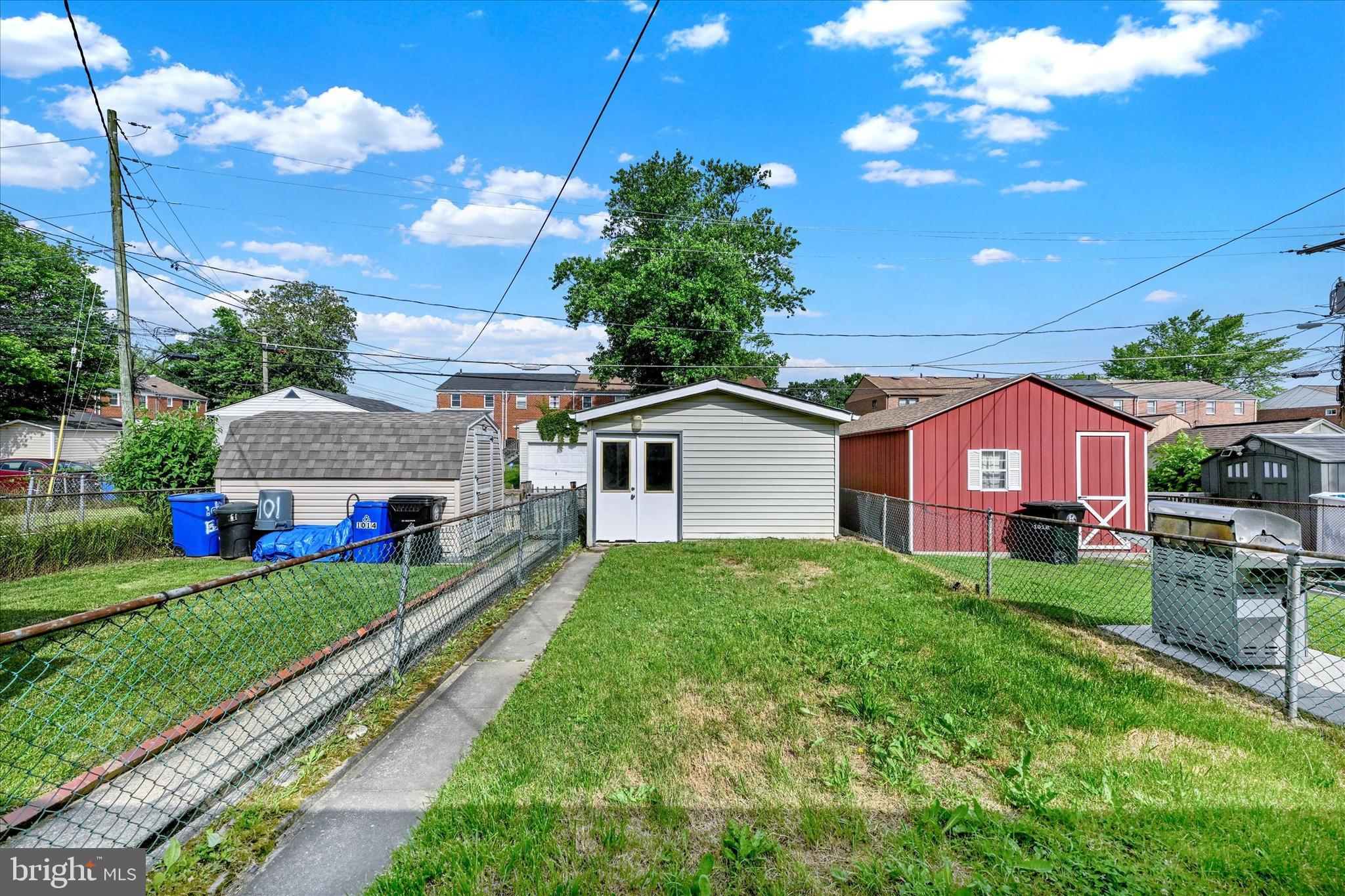 FOX RIDGE MANOR - Residential Lease