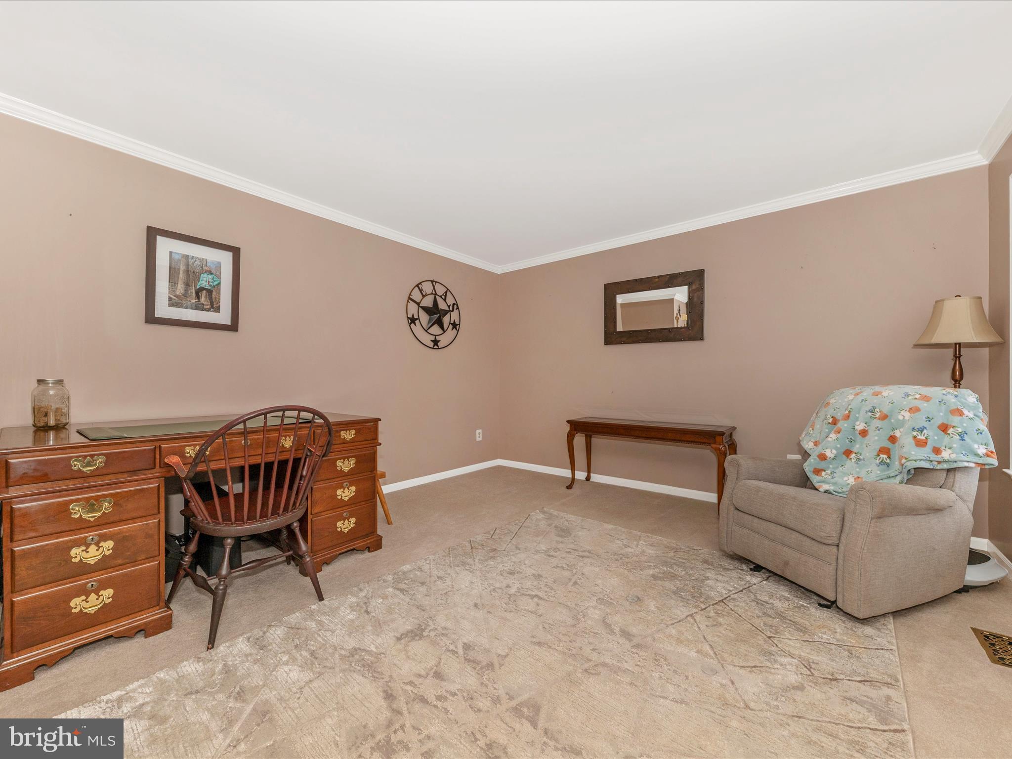 302 TROON CIRCLE