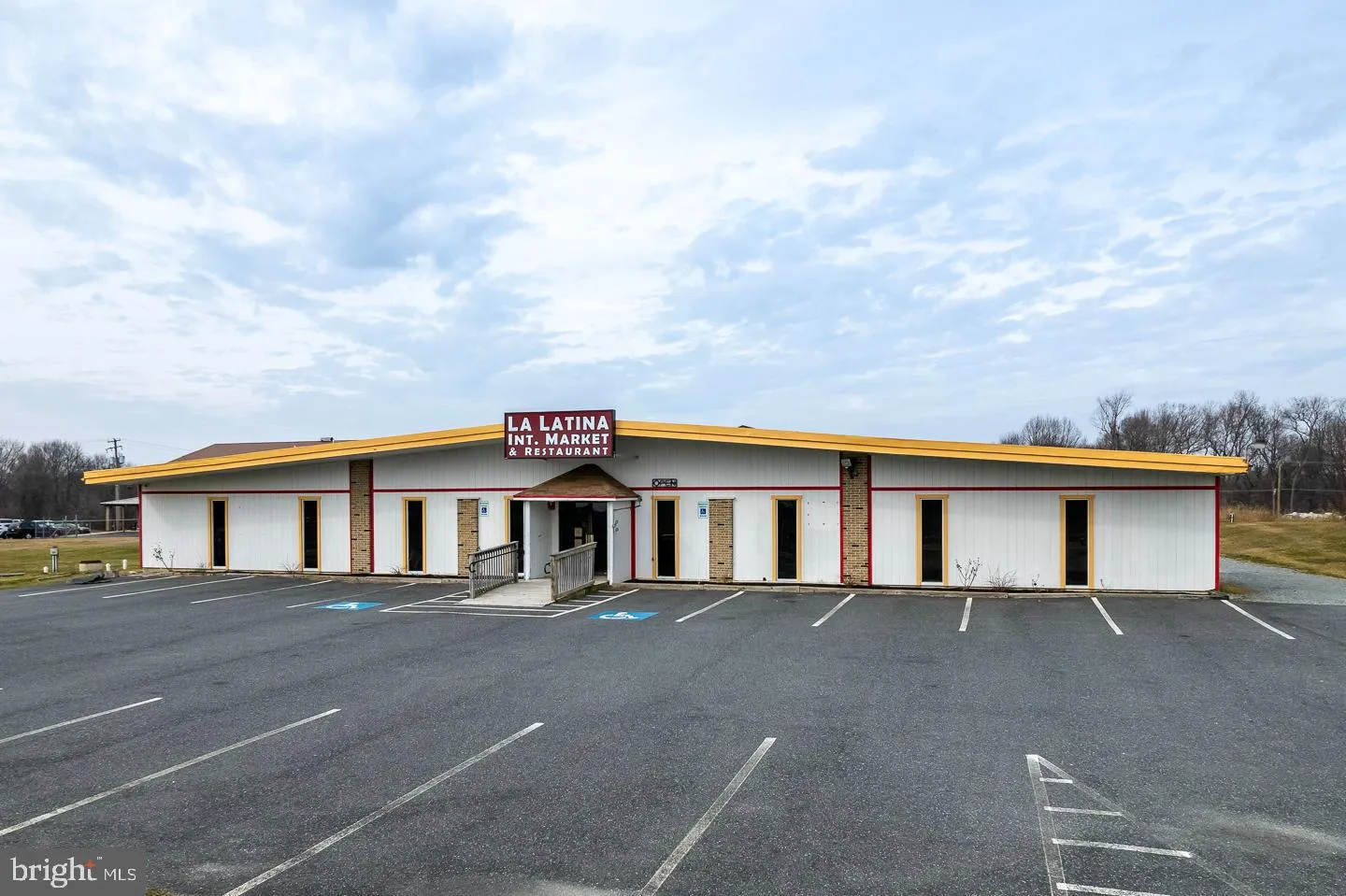Oxford, Pennsylvania 19363, United States, ,Commercial,Pending,64840
