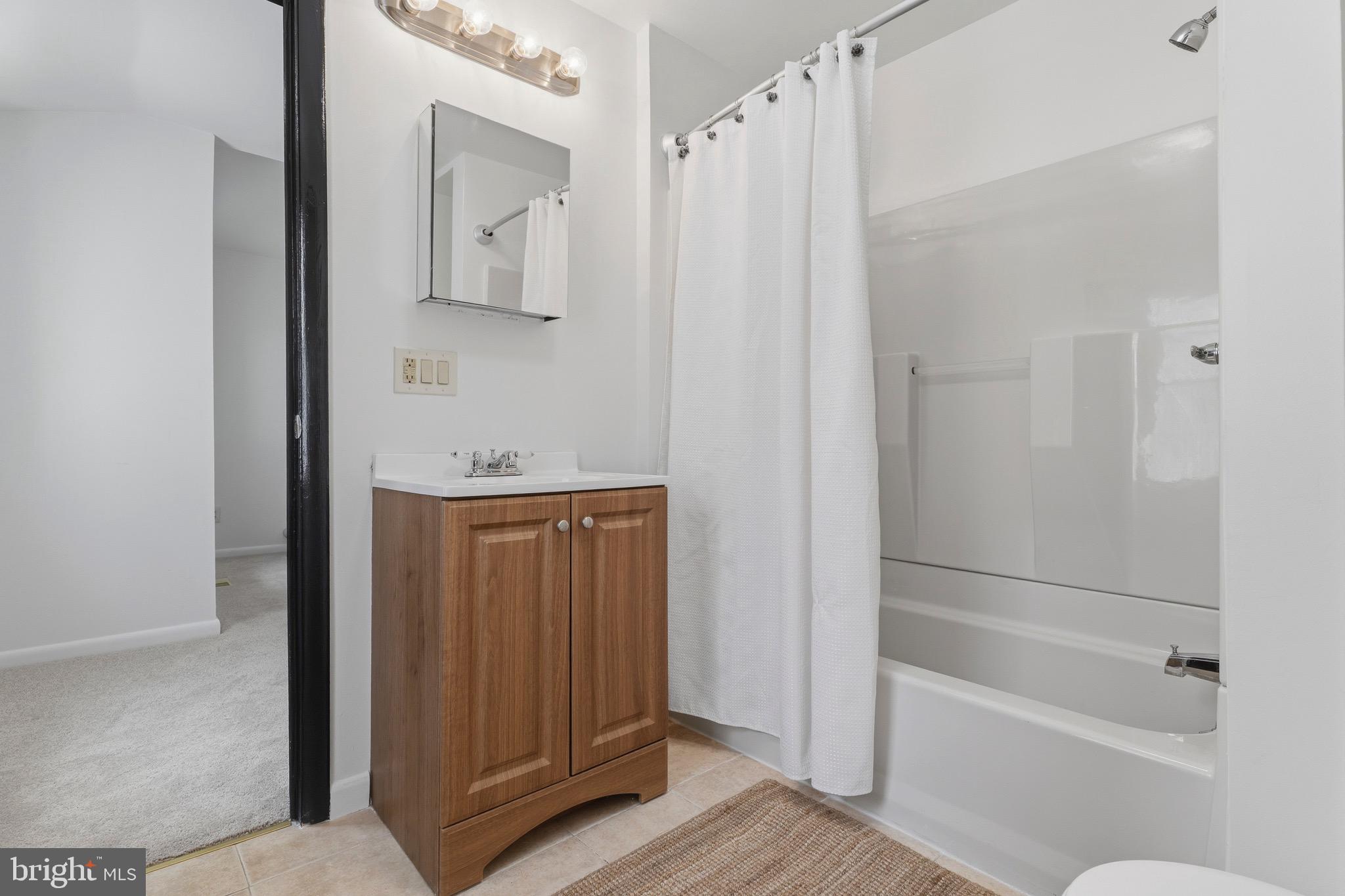 UPPER FELLS POINT - Residential