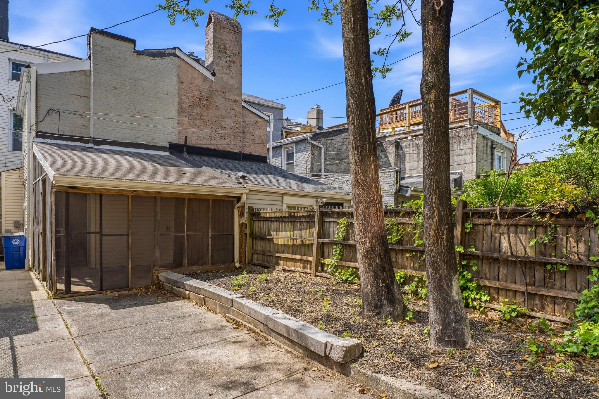 UPPER FELLS POINT - Residential