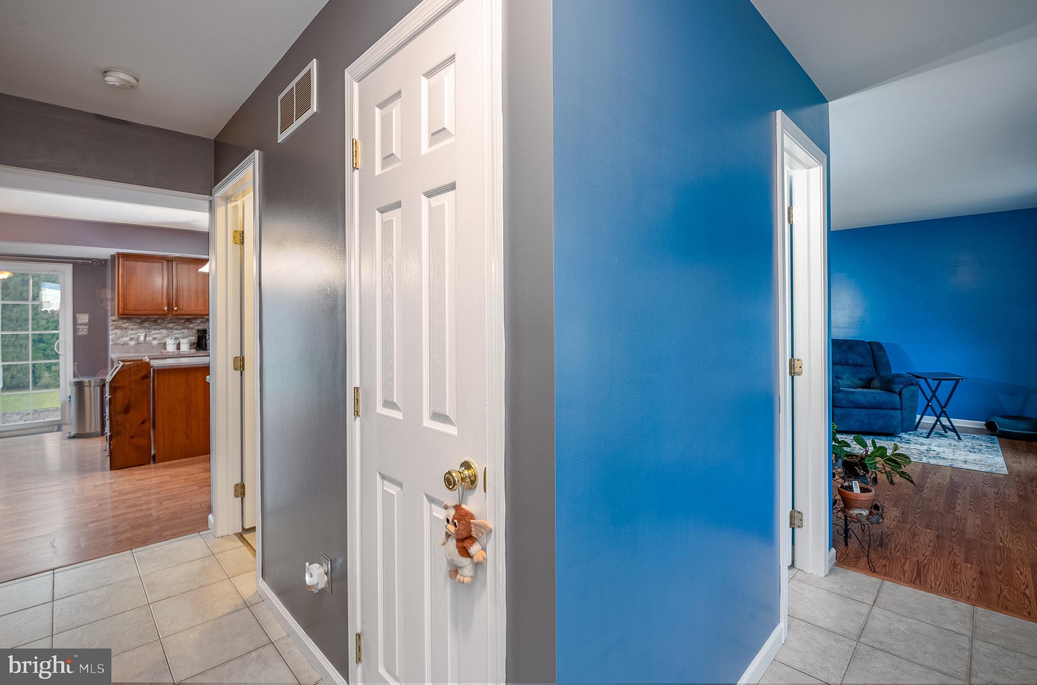 3405 MOHAWK DRIVE