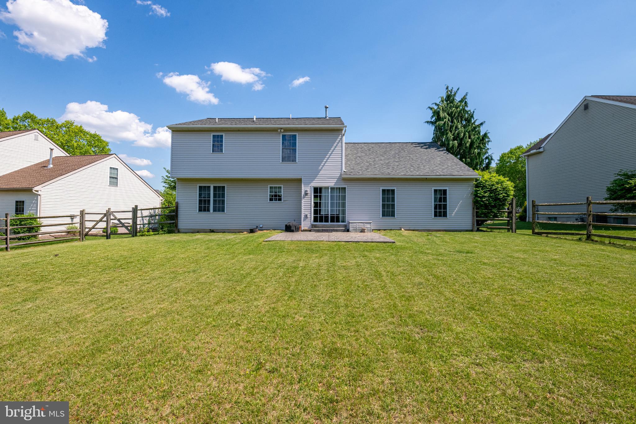 OAK VIEW ESTATES - Residential