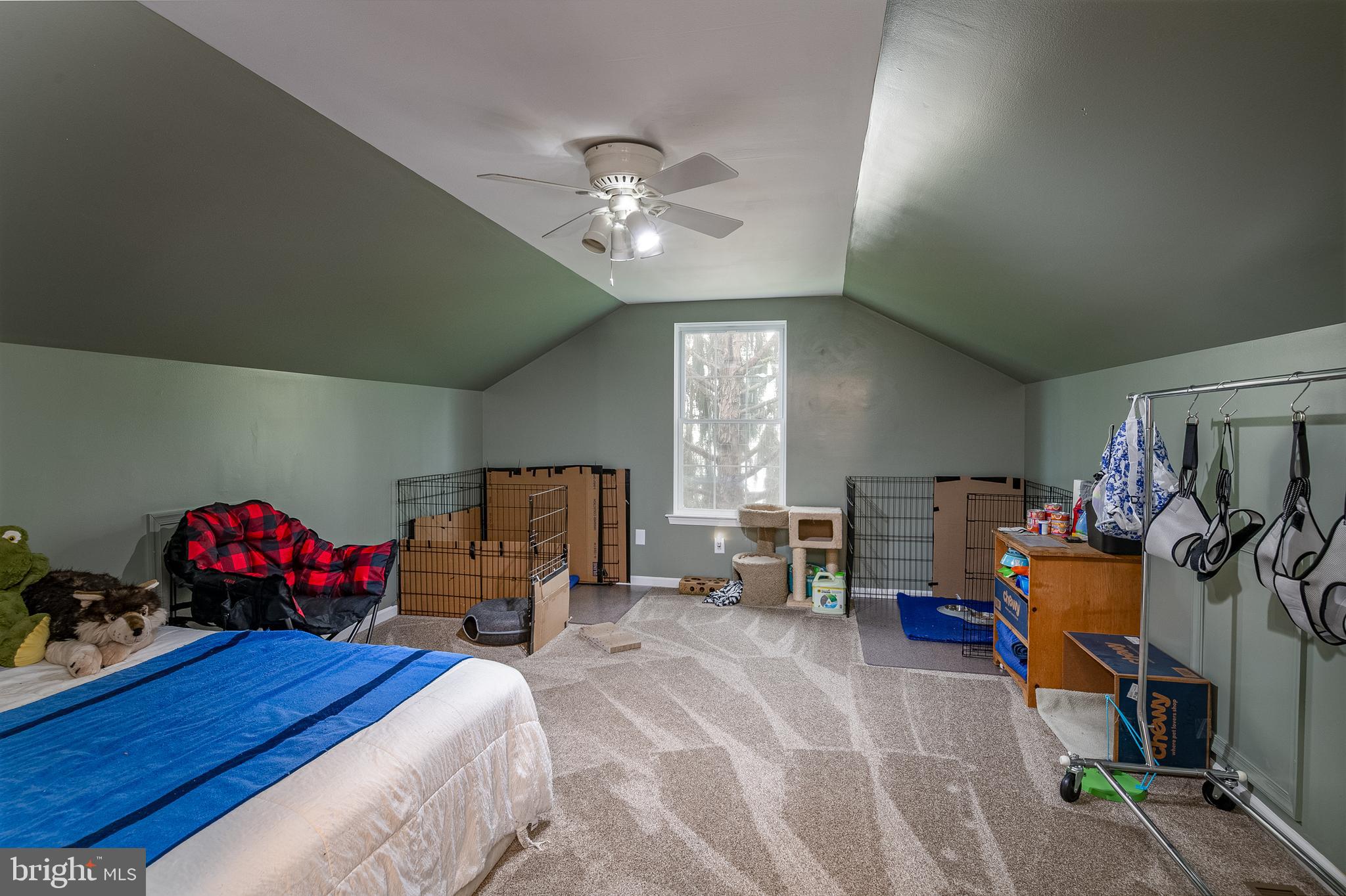 OAK VIEW ESTATES - Residential