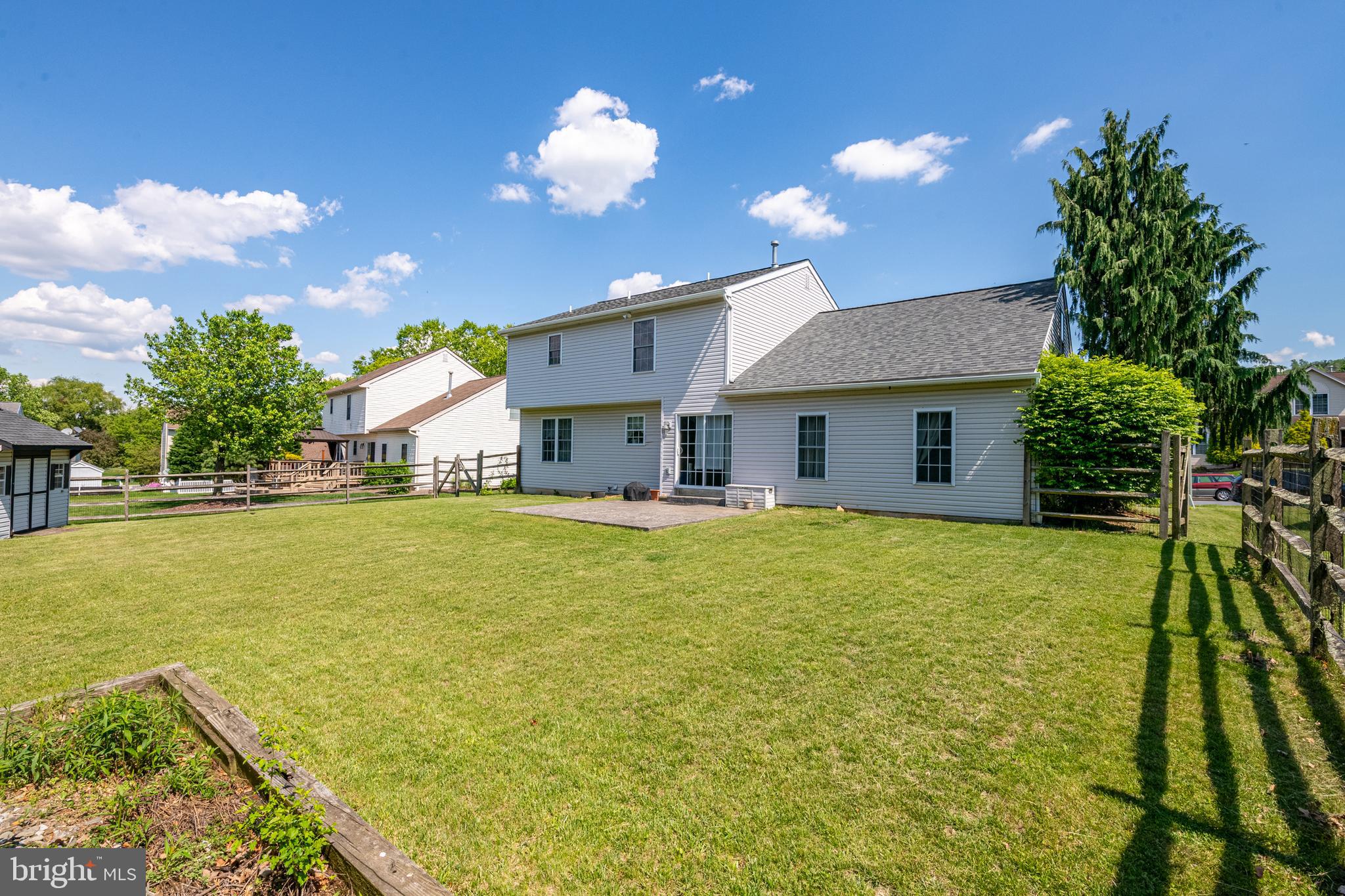 OAK VIEW ESTATES - Residential