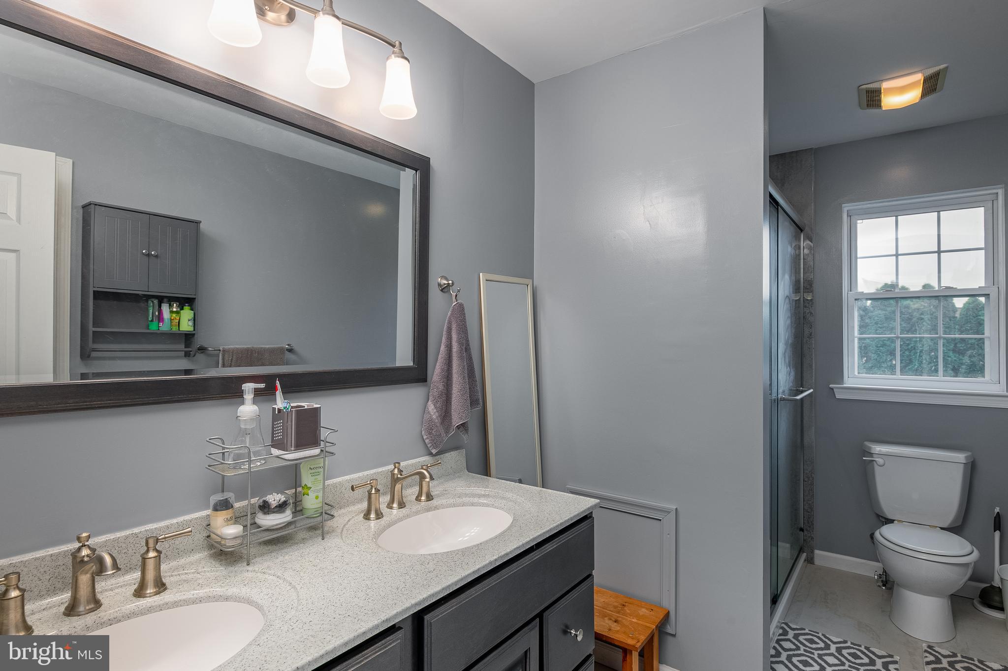 OAK VIEW ESTATES - Residential