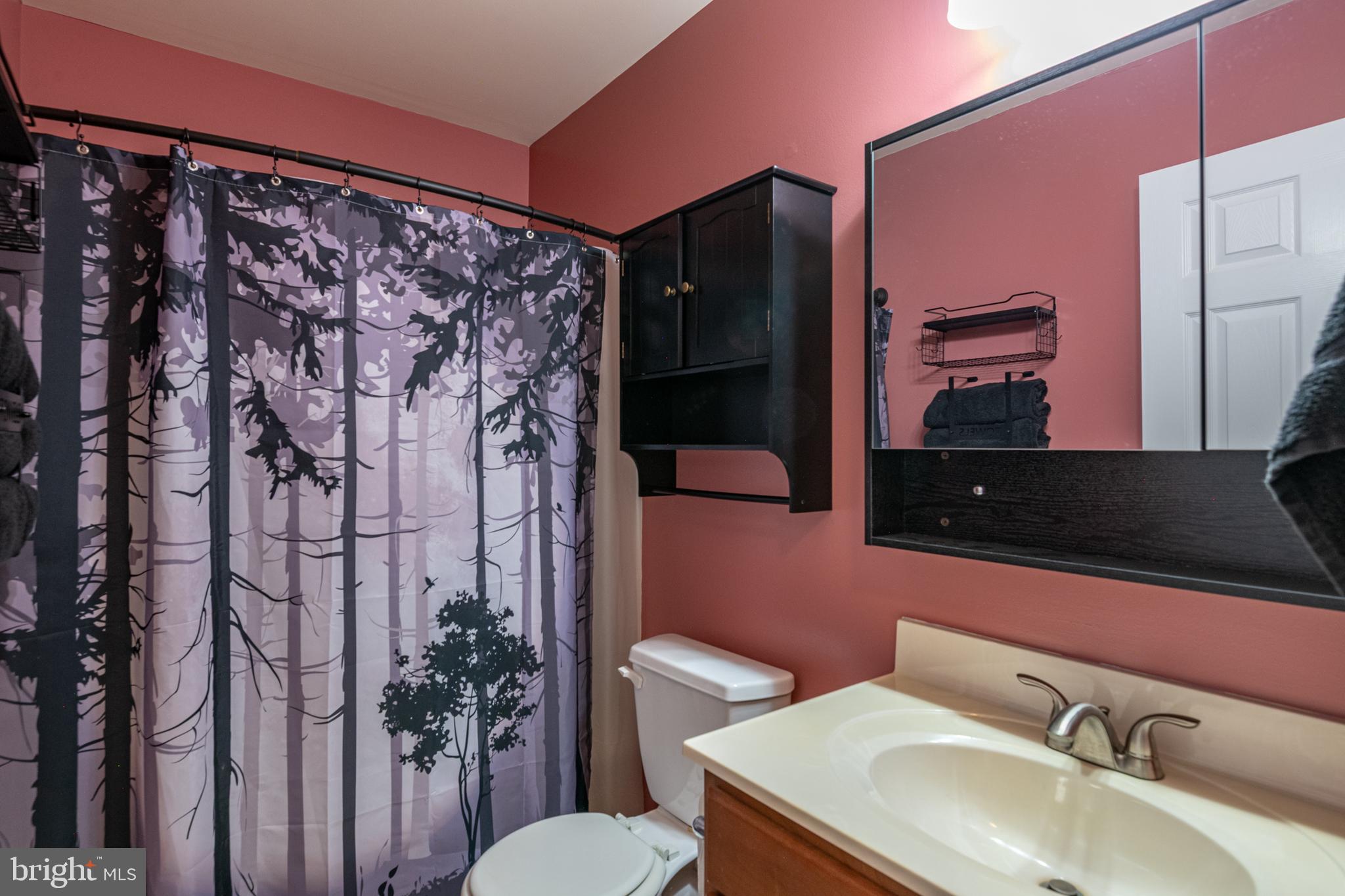 OAK VIEW ESTATES - Residential