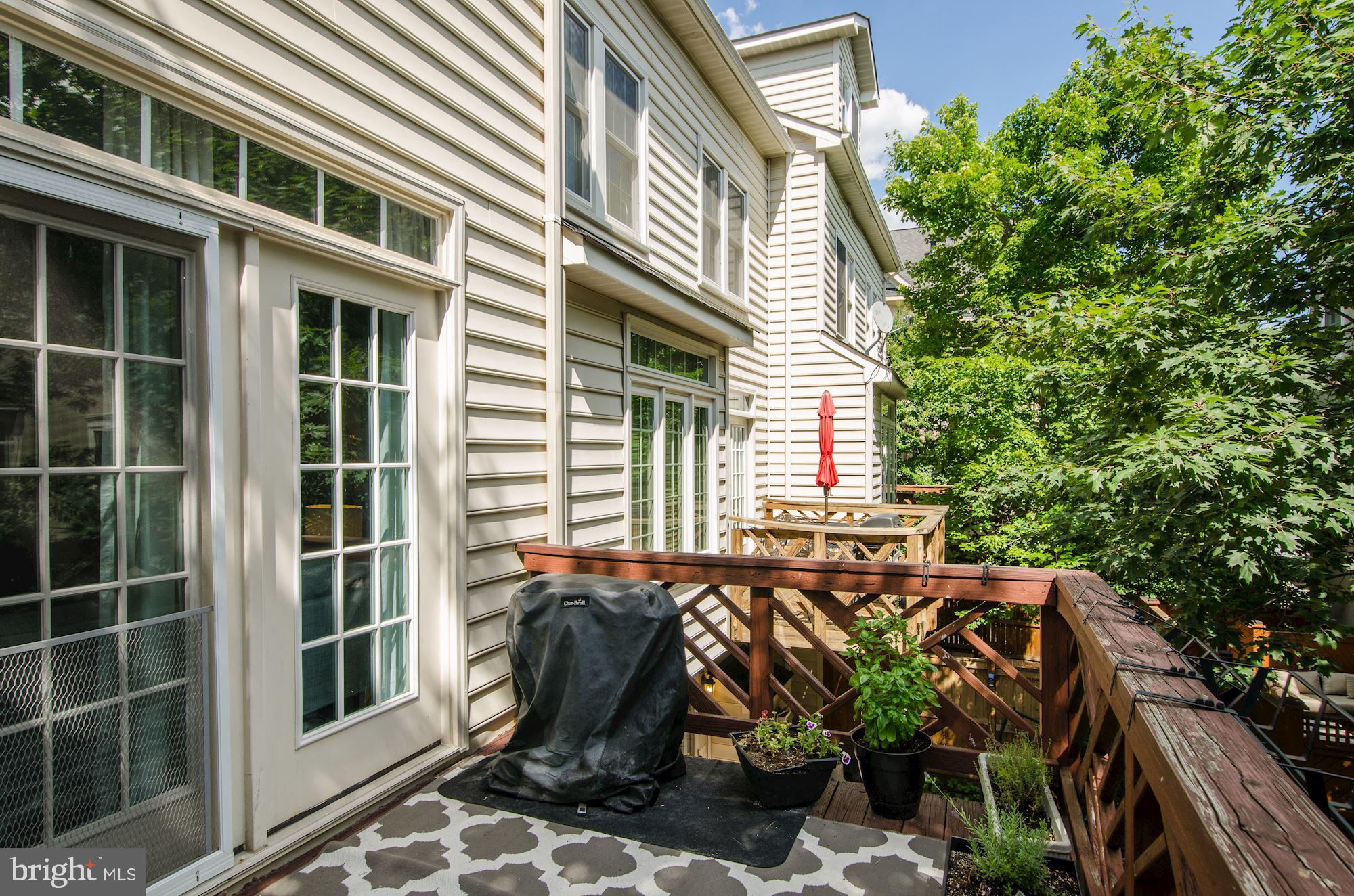 CAMERON STATION - Residential Lease