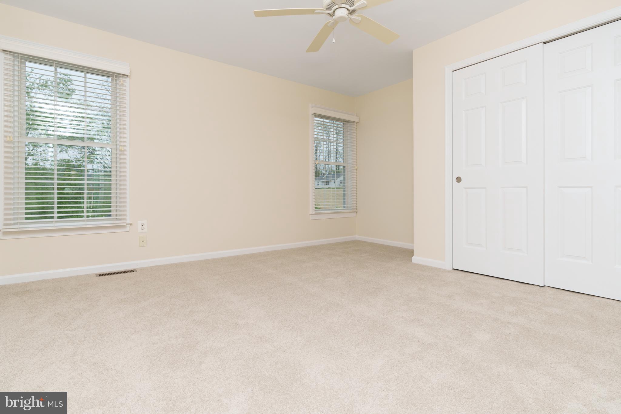 CROSSPOINTE - Residential