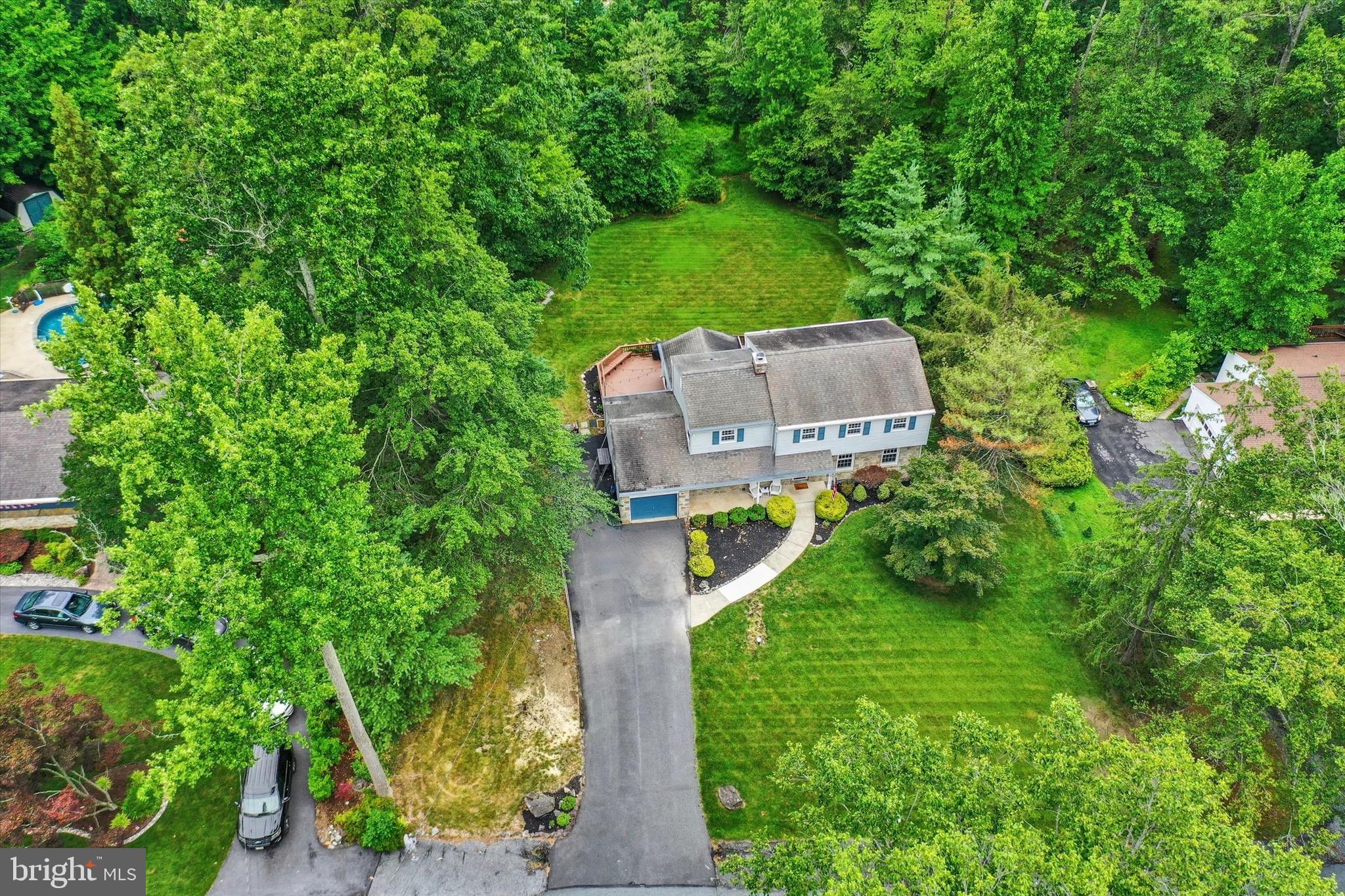 1104 LEESWOOD ROAD