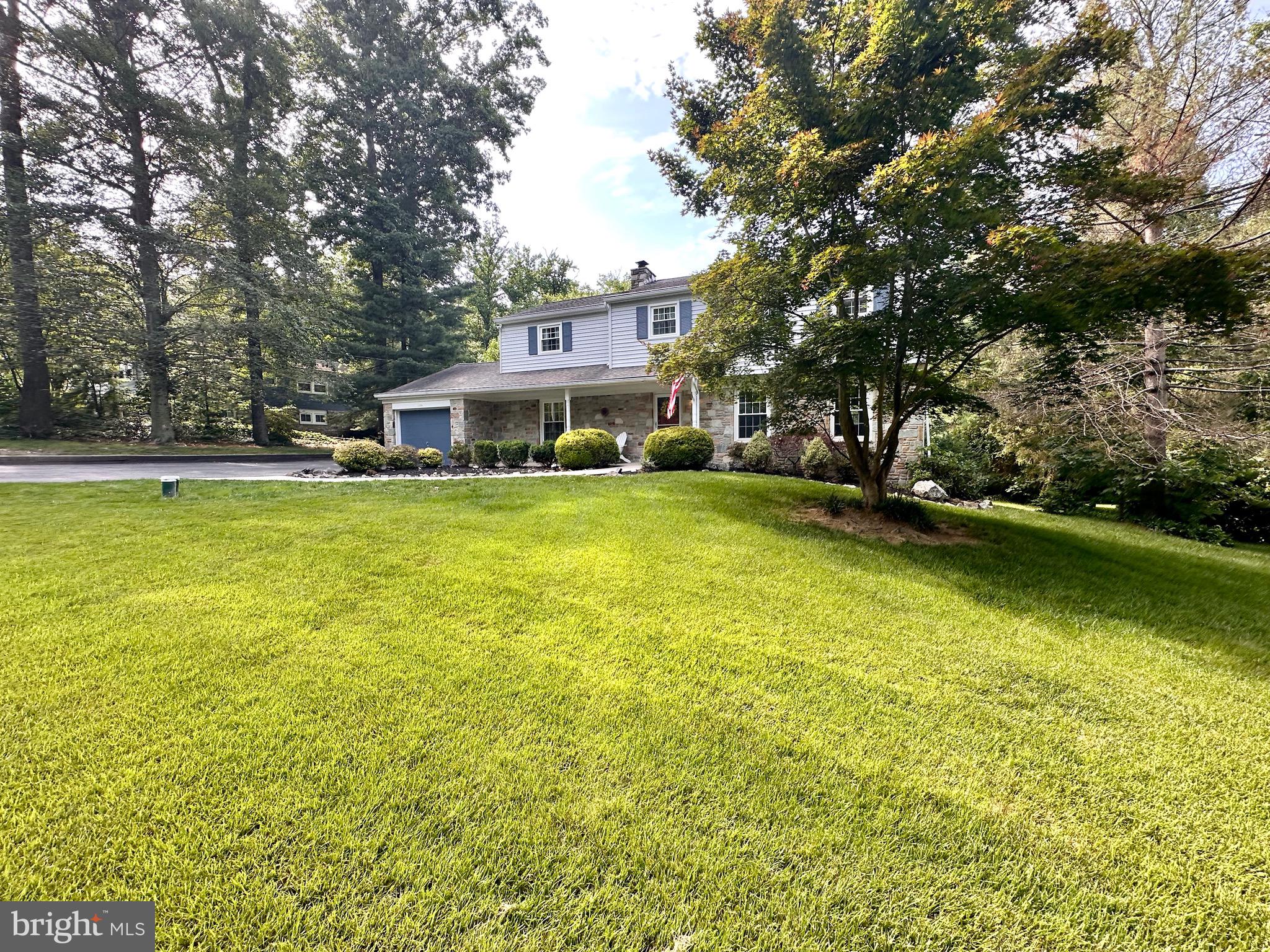 1104 LEESWOOD ROAD