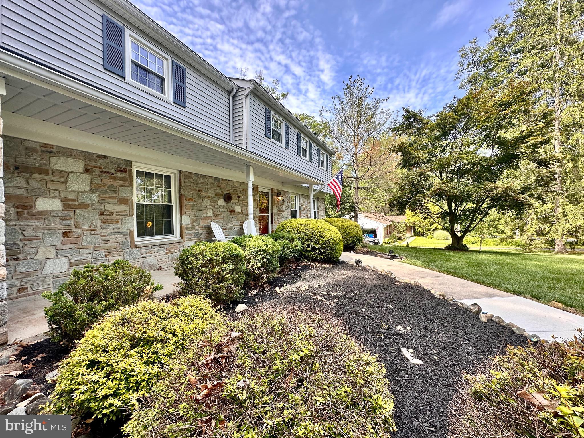 1104 LEESWOOD ROAD