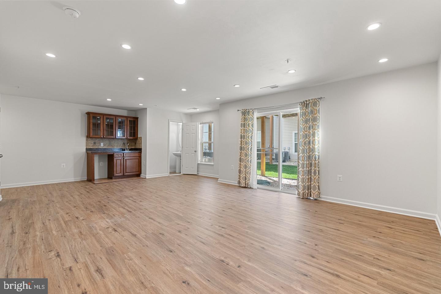 SUMMERWALK AT STONE RIDGE - Residential