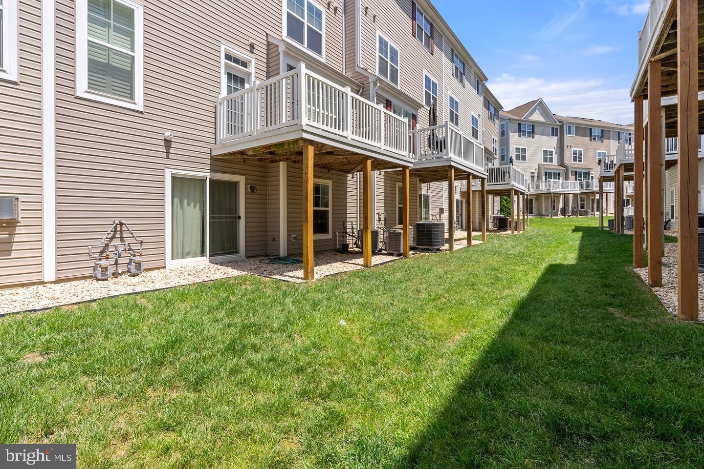 SUMMERWALK AT STONE RIDGE - Residential
