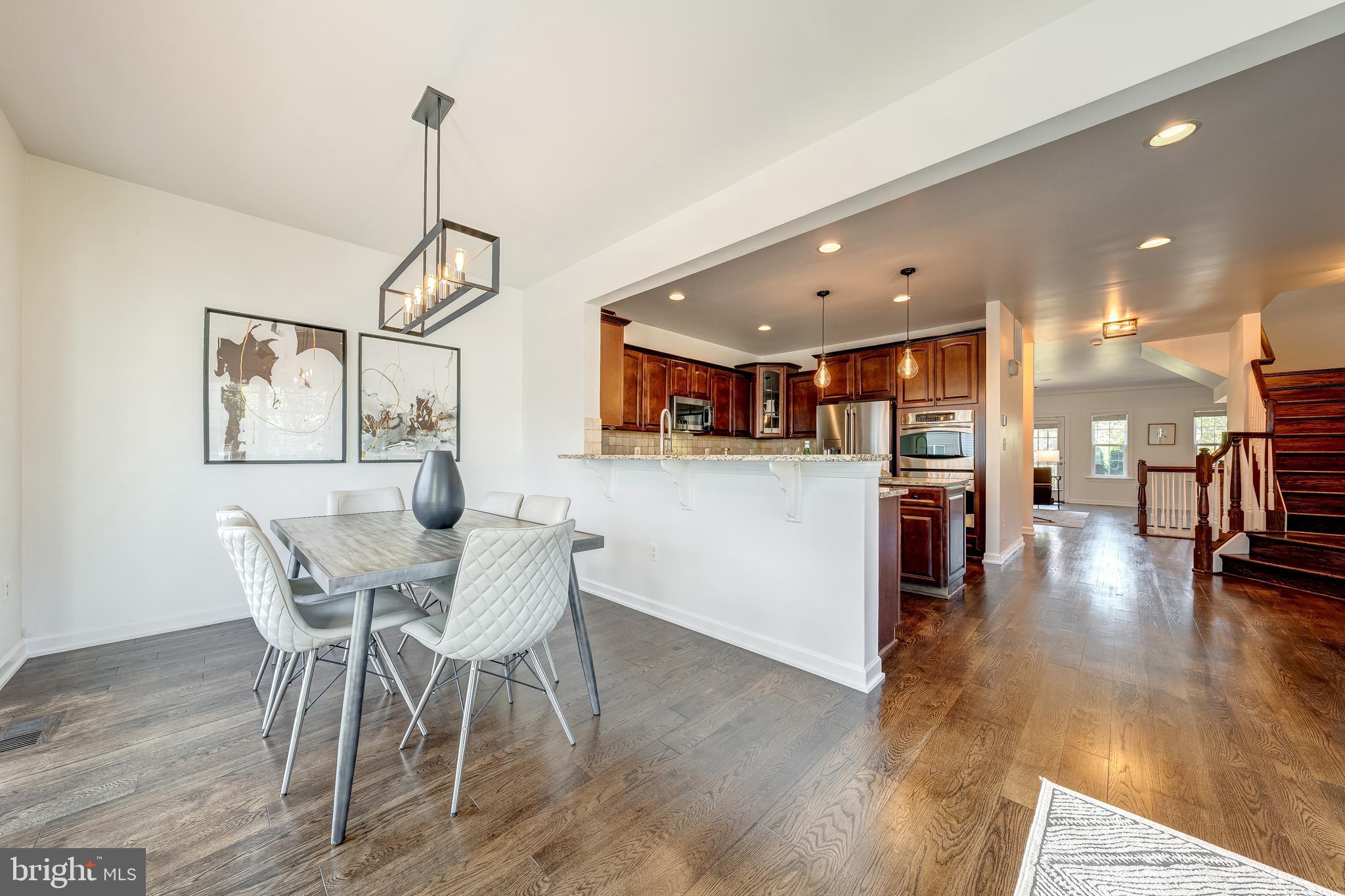 RIVER POINTE - Residential