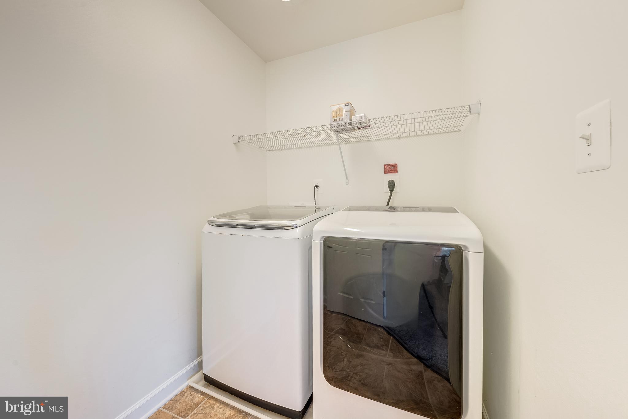 RIVER POINTE - Residential