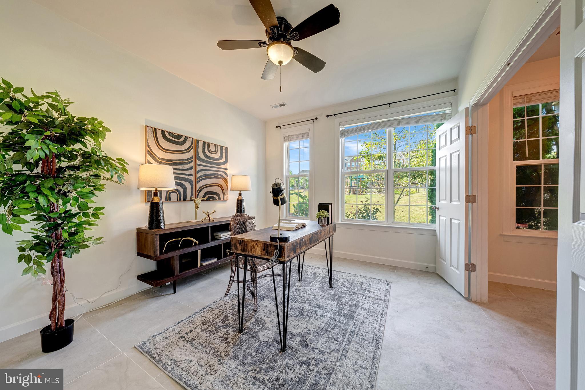 RIVER POINTE - Residential