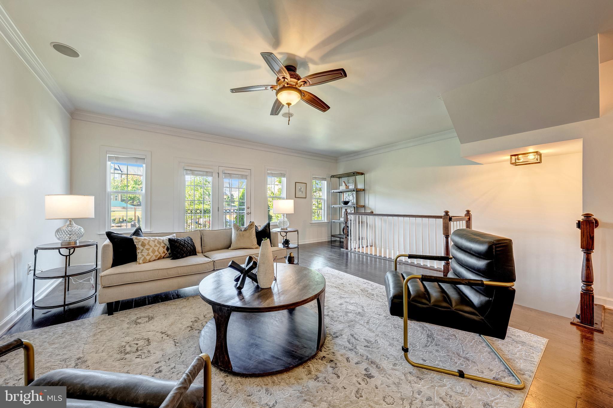 RIVER POINTE - Residential