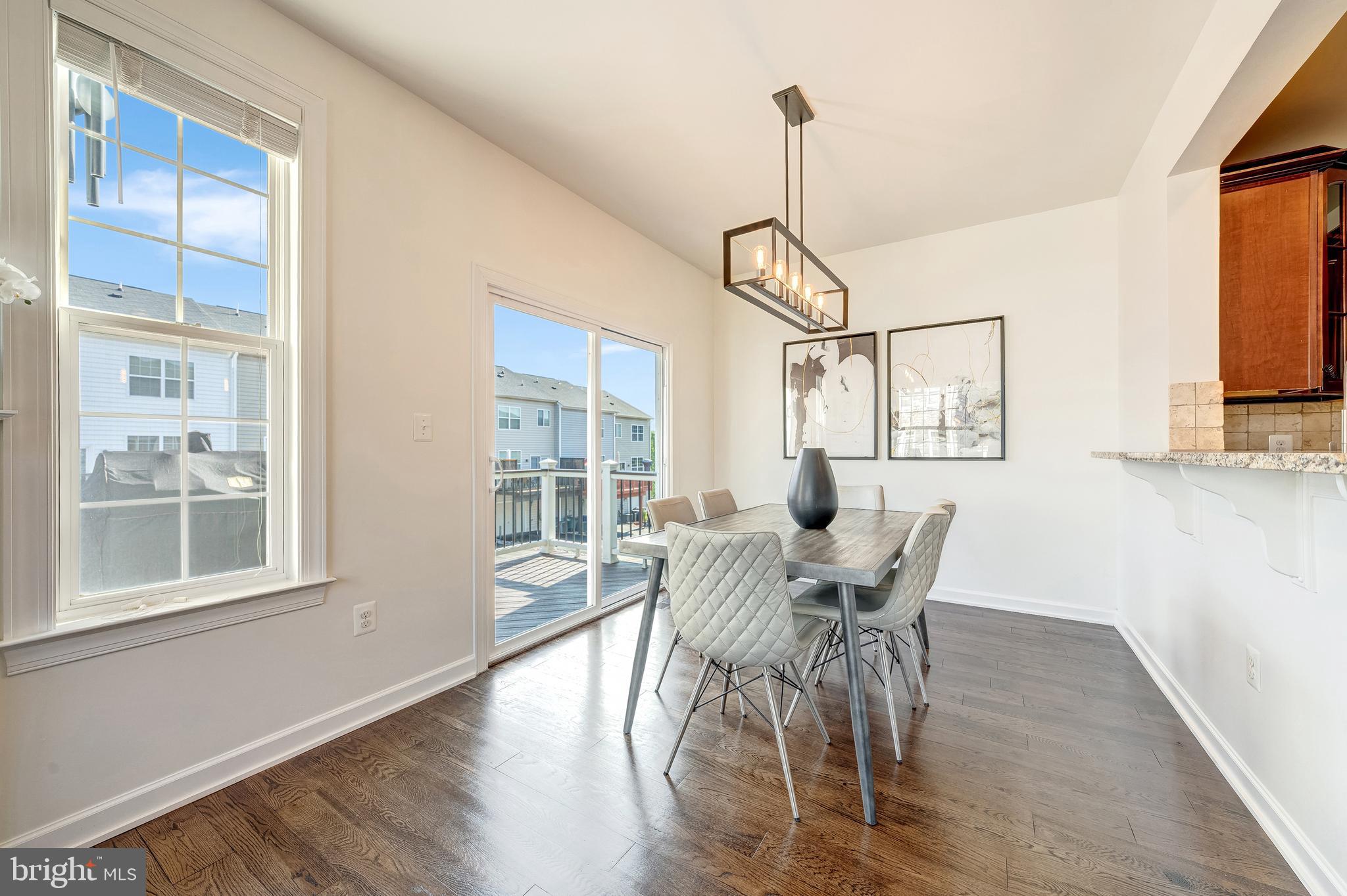 RIVER POINTE - Residential