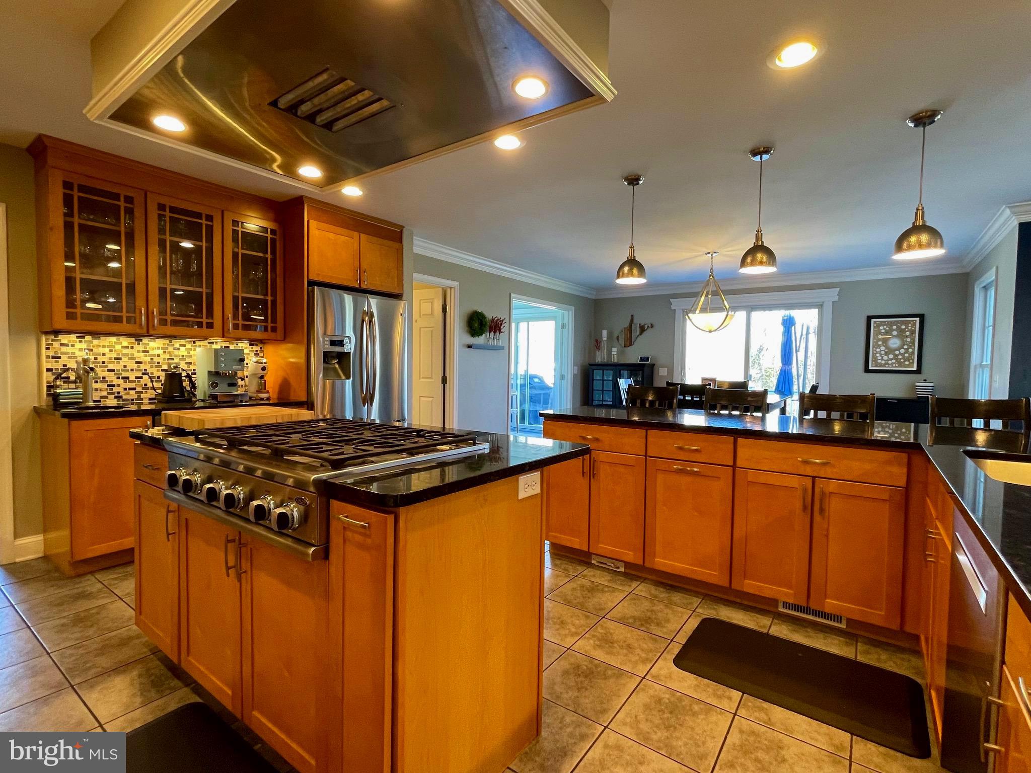 WILLOW RIDGE - Residential