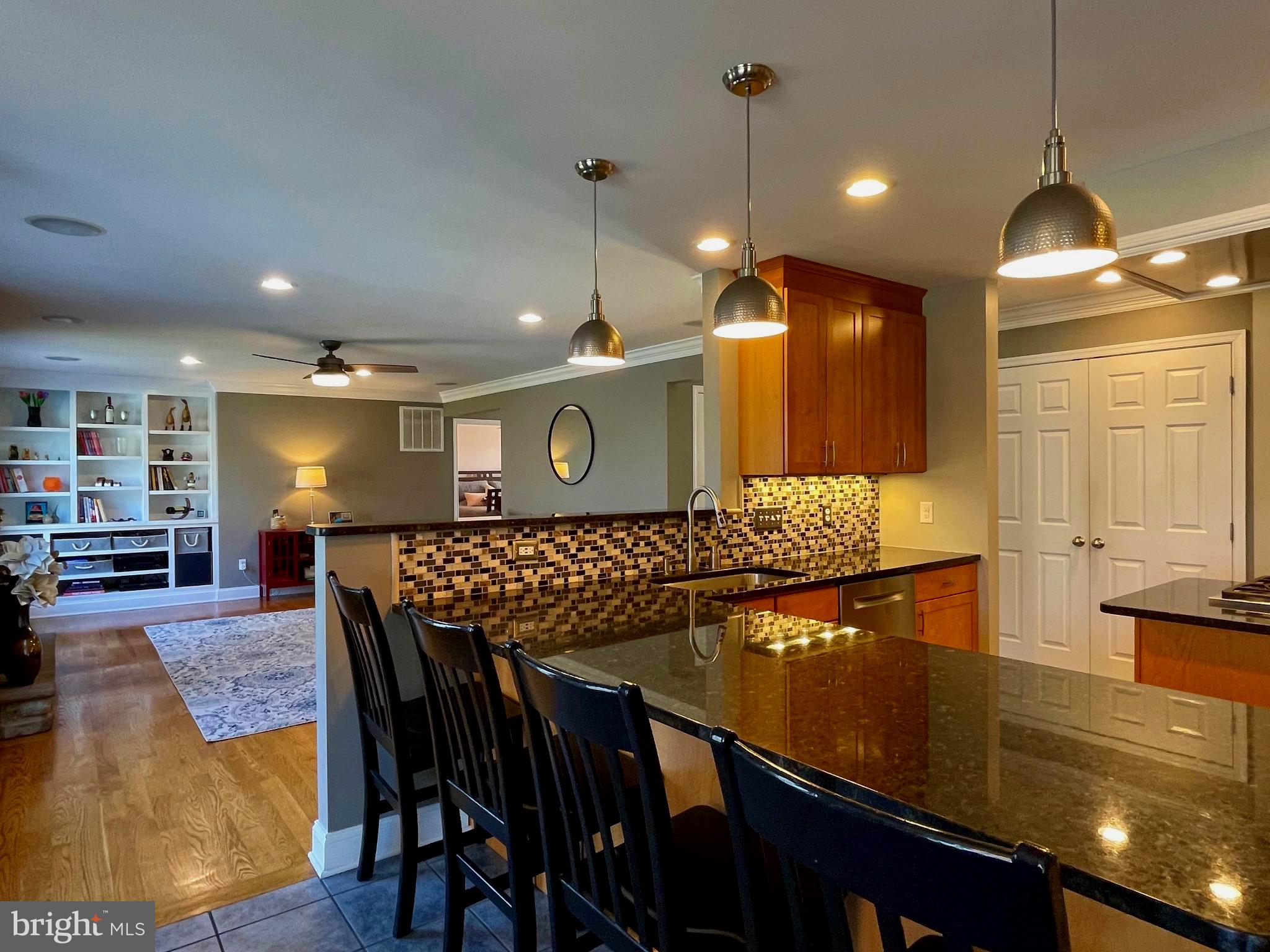 WILLOW RIDGE - Residential