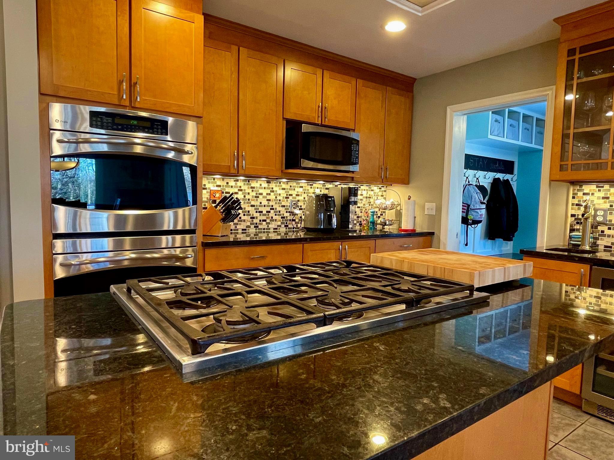 WILLOW RIDGE - Residential