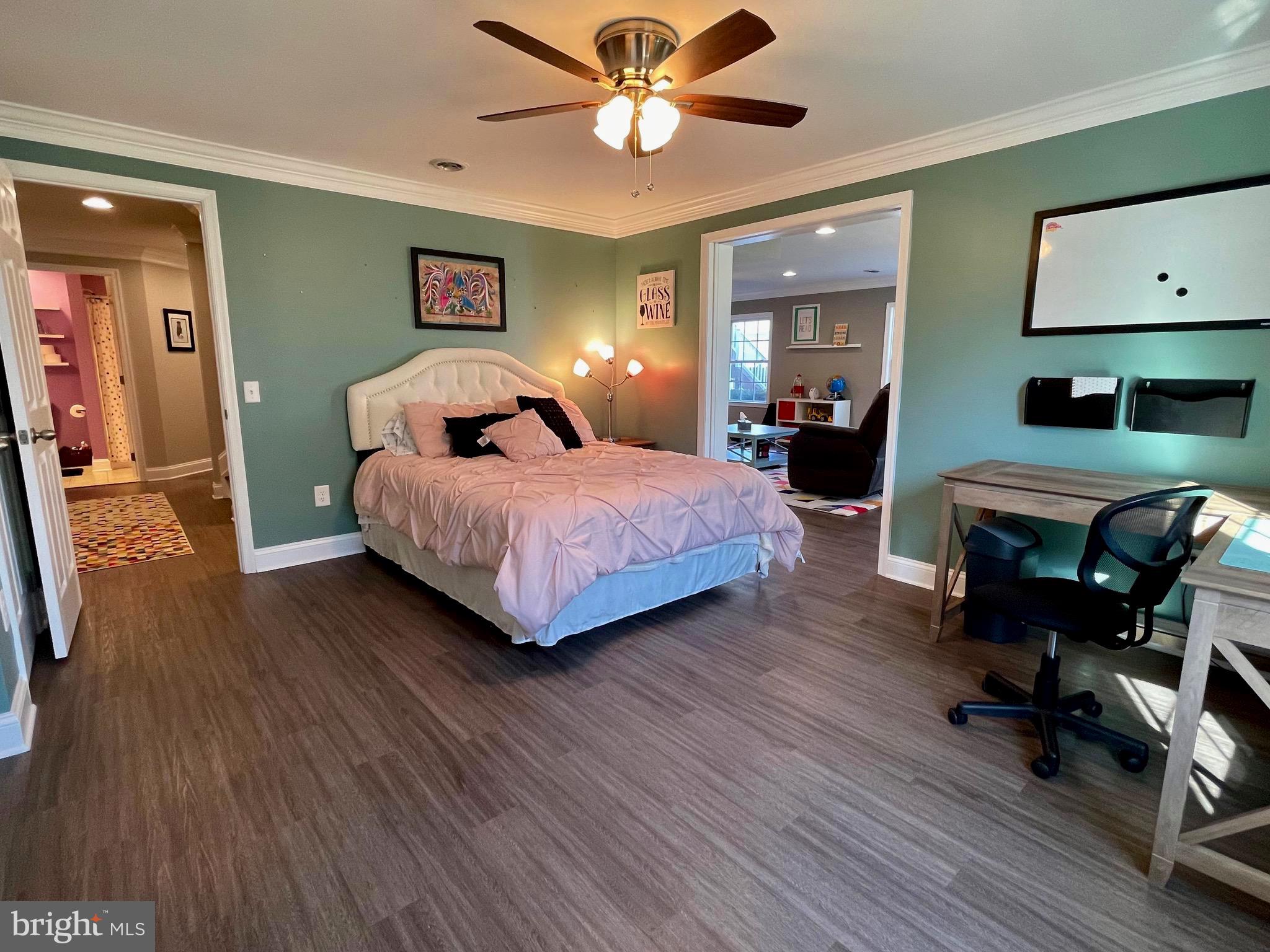 WILLOW RIDGE - Residential