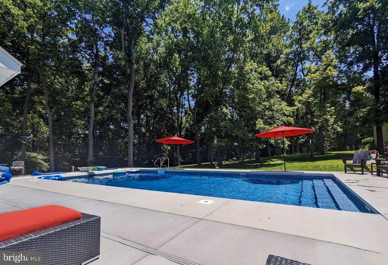 WILLOW RIDGE - Residential