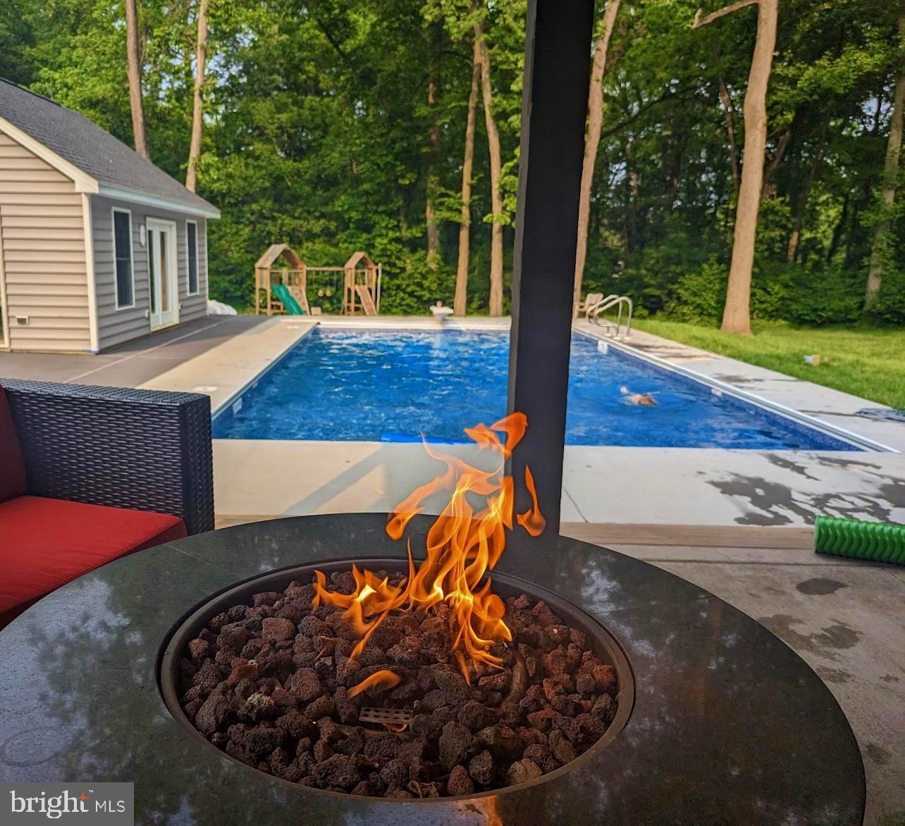 WILLOW RIDGE - Residential