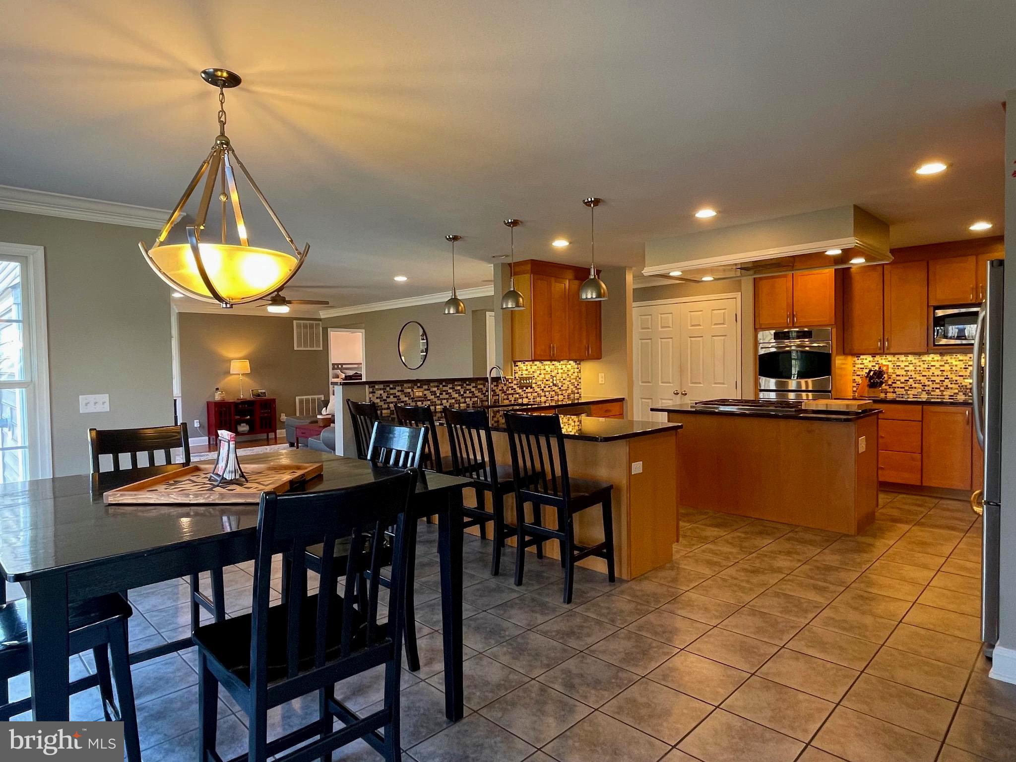 WILLOW RIDGE - Residential