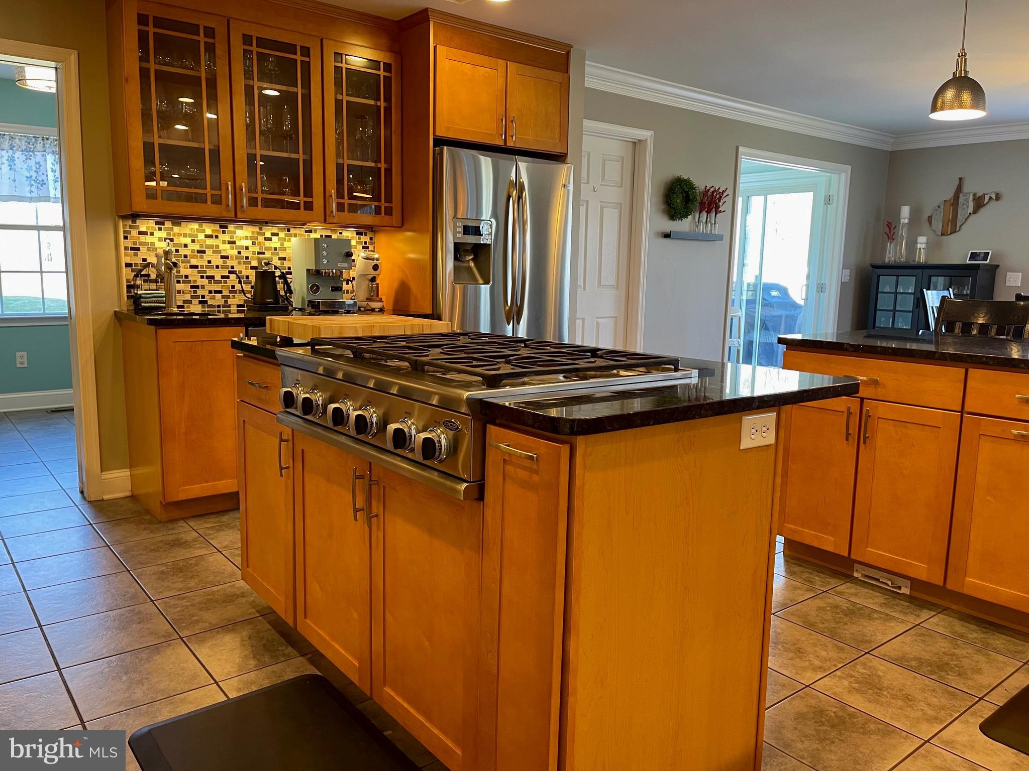 WILLOW RIDGE - Residential